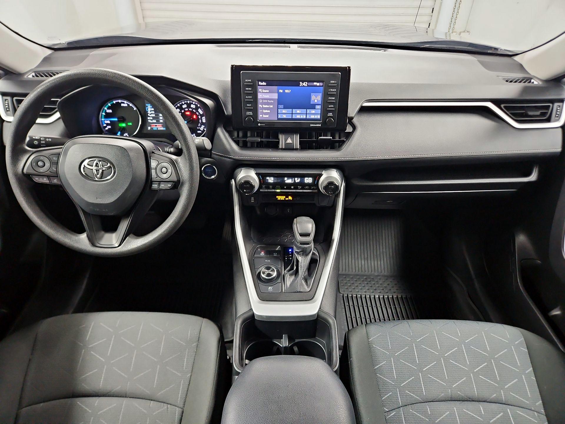 Thumbnail: 2022 Toyota RAV4 - 9