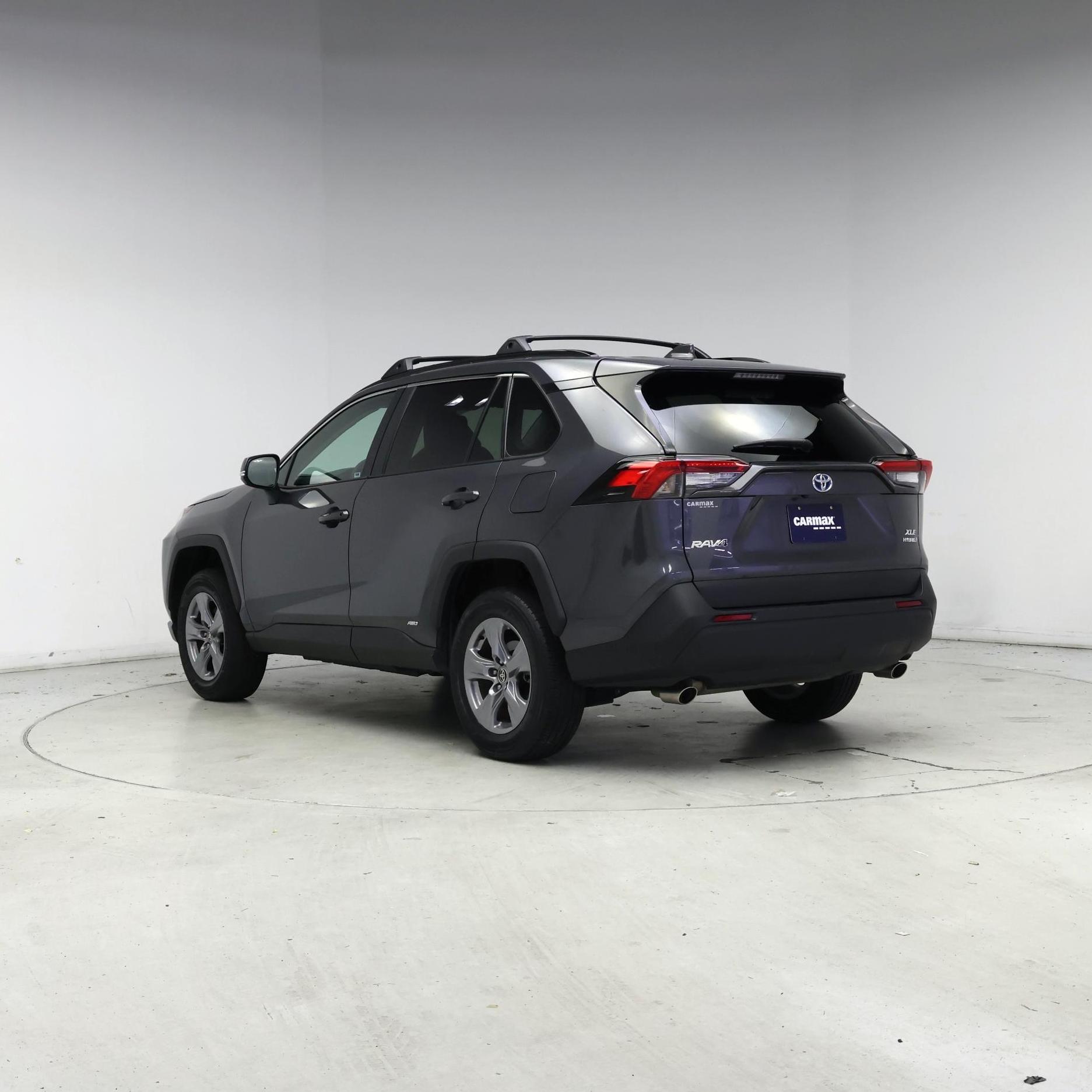 Thumbnail: 2022 Toyota RAV4 - 2