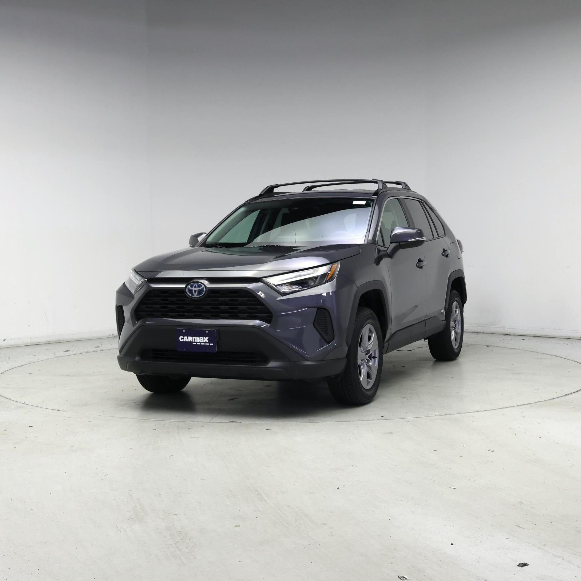 Thumbnail: 2022 Toyota RAV4 - 4