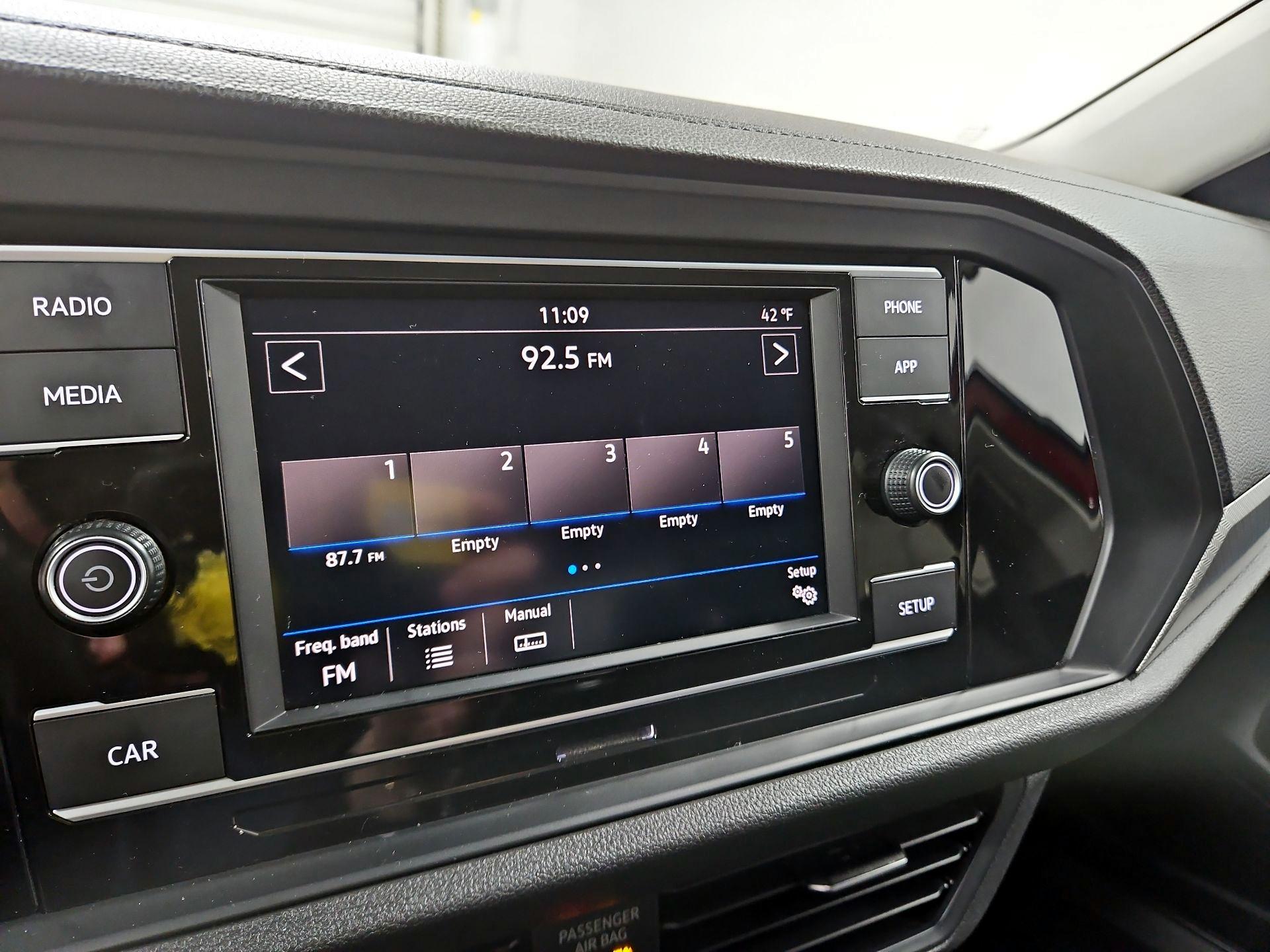 Thumbnail: 2019 Volkswagen Jetta - 15