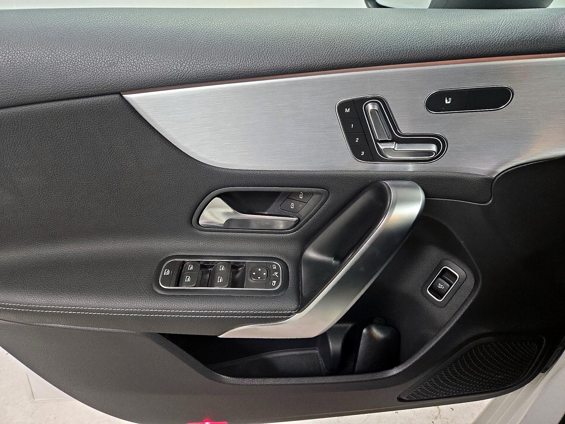 Thumbnail: 2022 Mercedes-Benz A-Class - 12