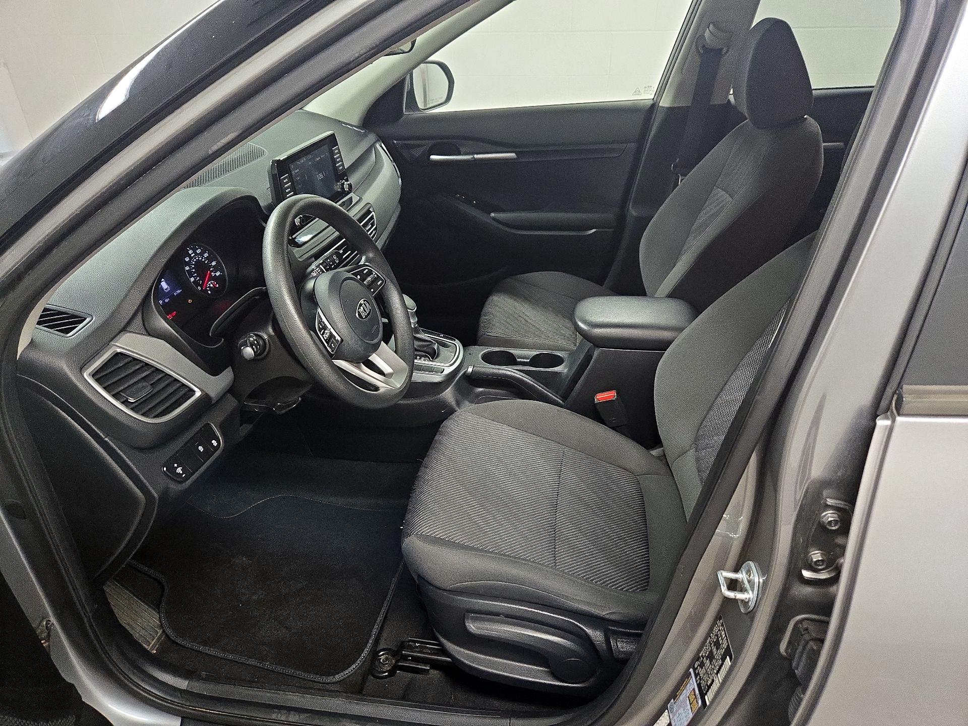 Thumbnail: 2021 Kia Seltos - 11