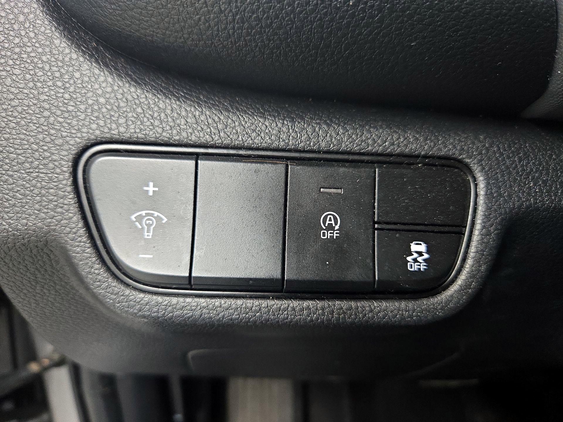 Thumbnail: 2021 Kia Seltos - 13