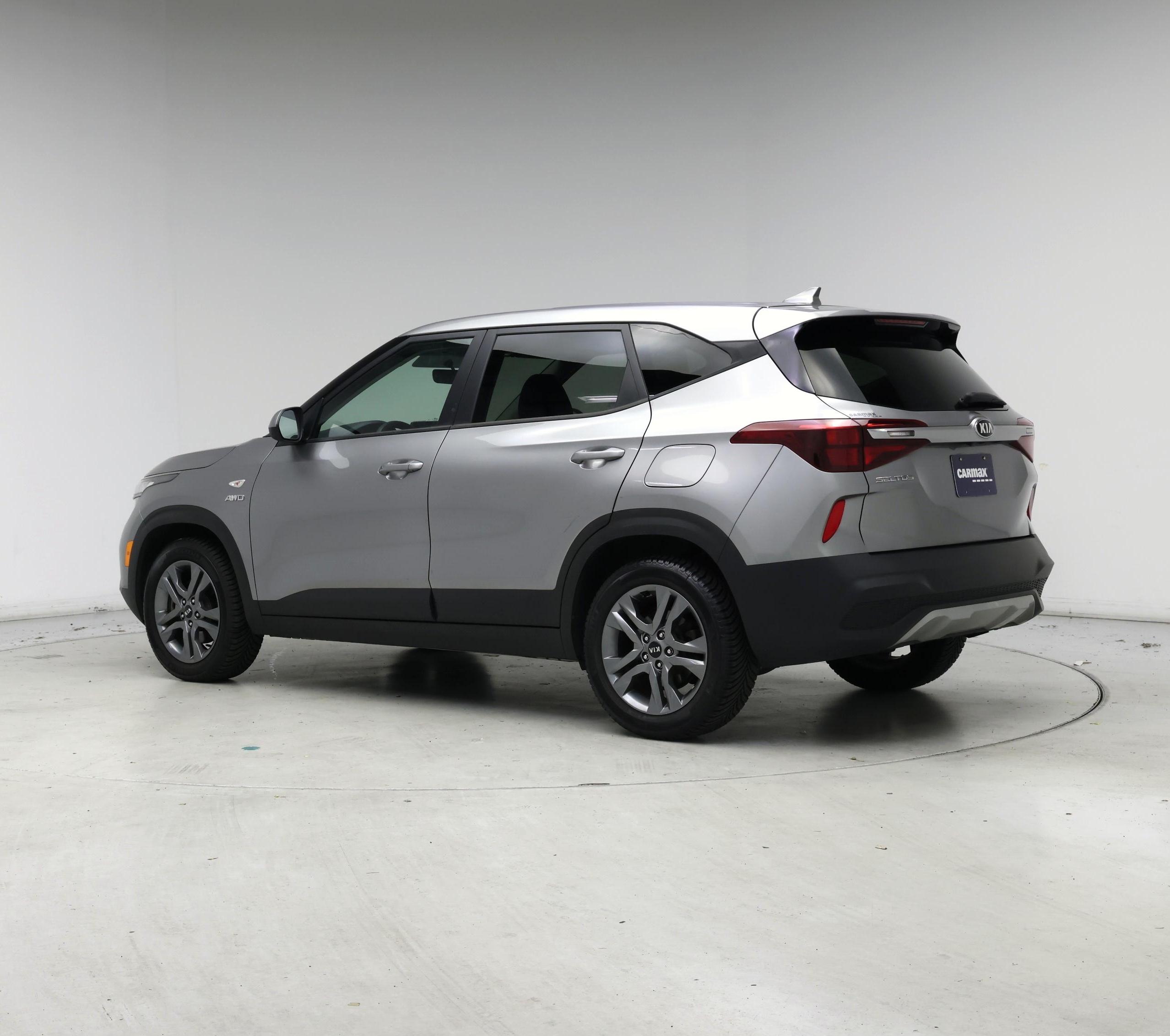 Thumbnail: 2021 Kia Seltos - 2