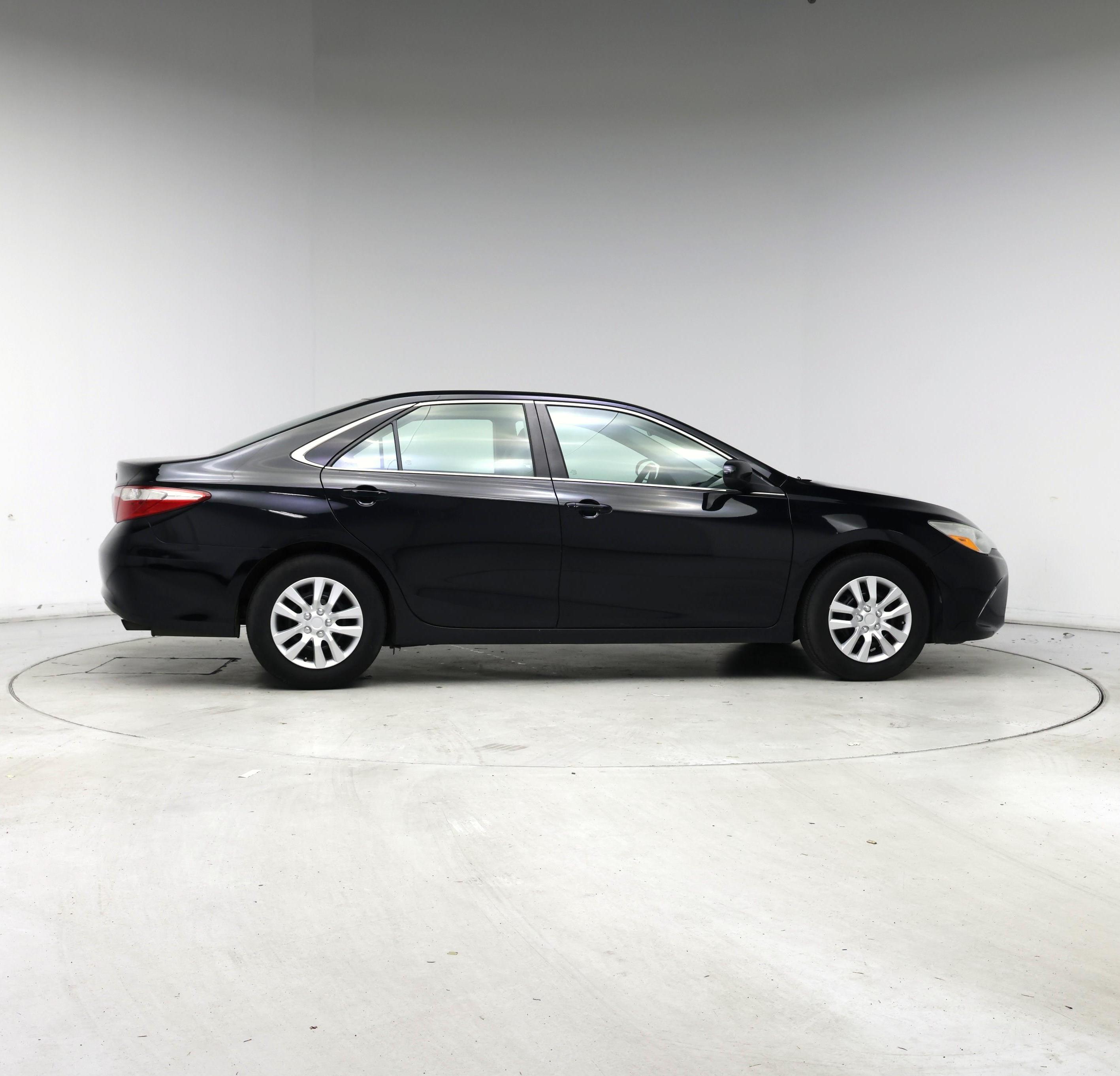 Thumbnail: 2016 Toyota Camry - 7