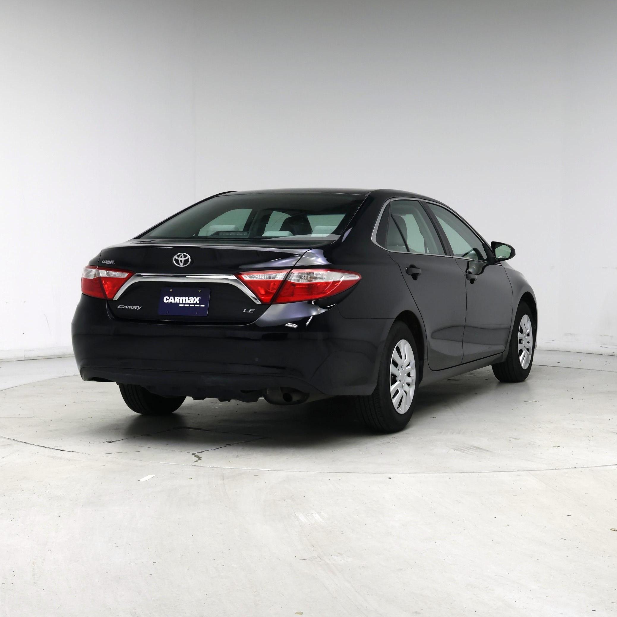 Thumbnail: 2016 Toyota Camry - 8