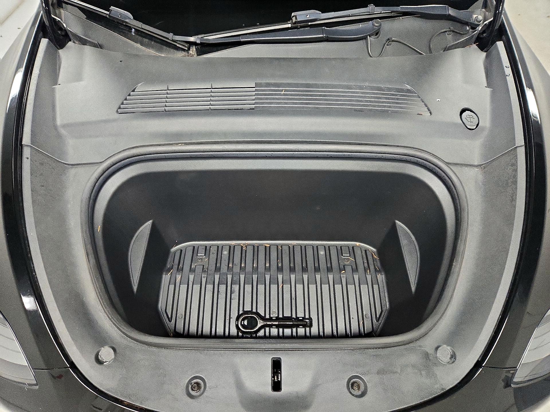 Thumbnail: 2021 Tesla Model Y - 20