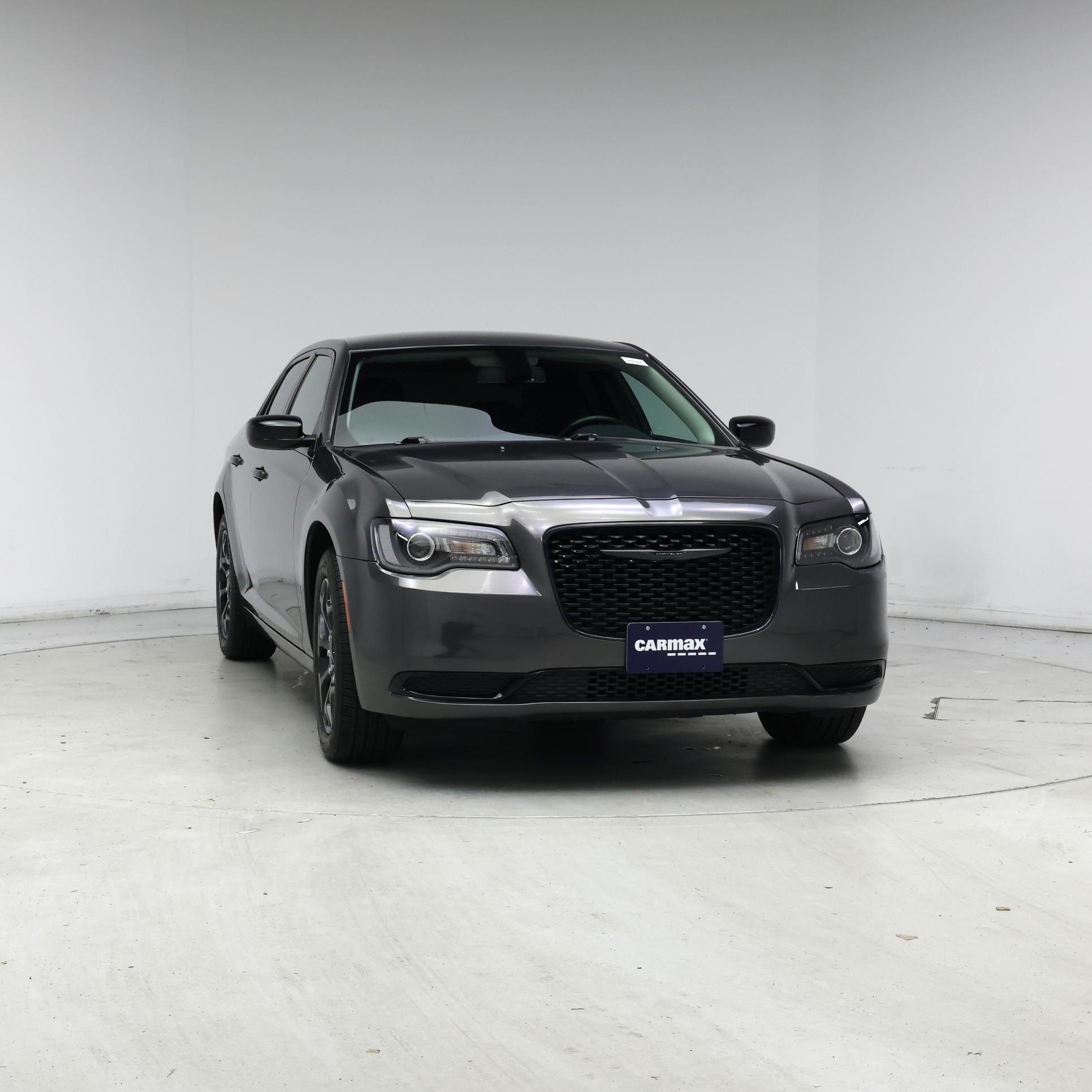 Thumbnail: 2021 Chrysler 300 - 5