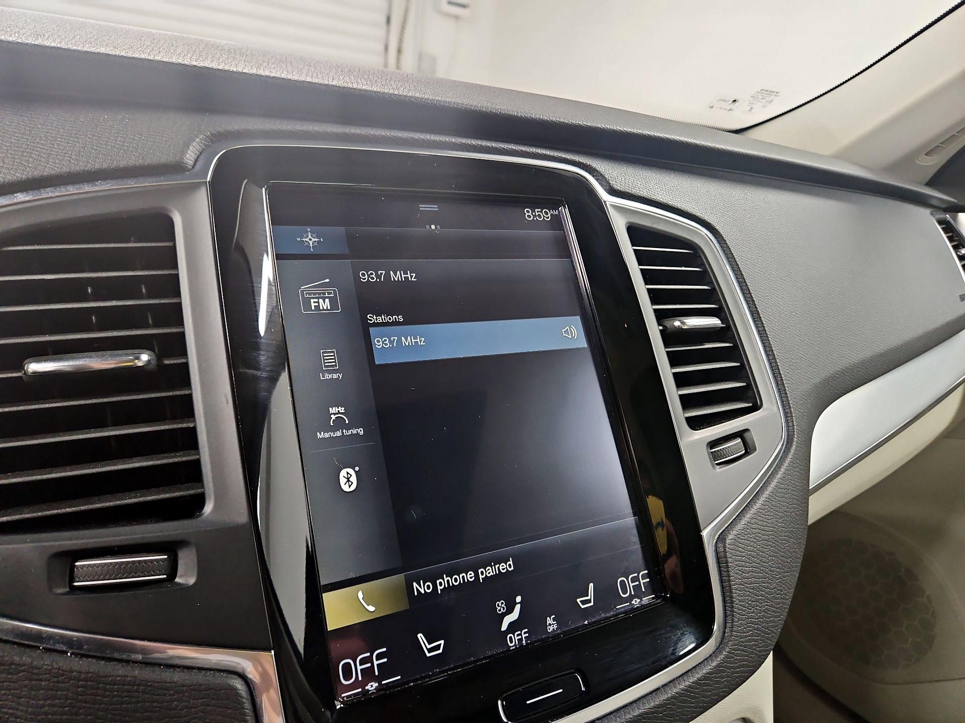 Thumbnail: 2016 Volvo XC90 - 16