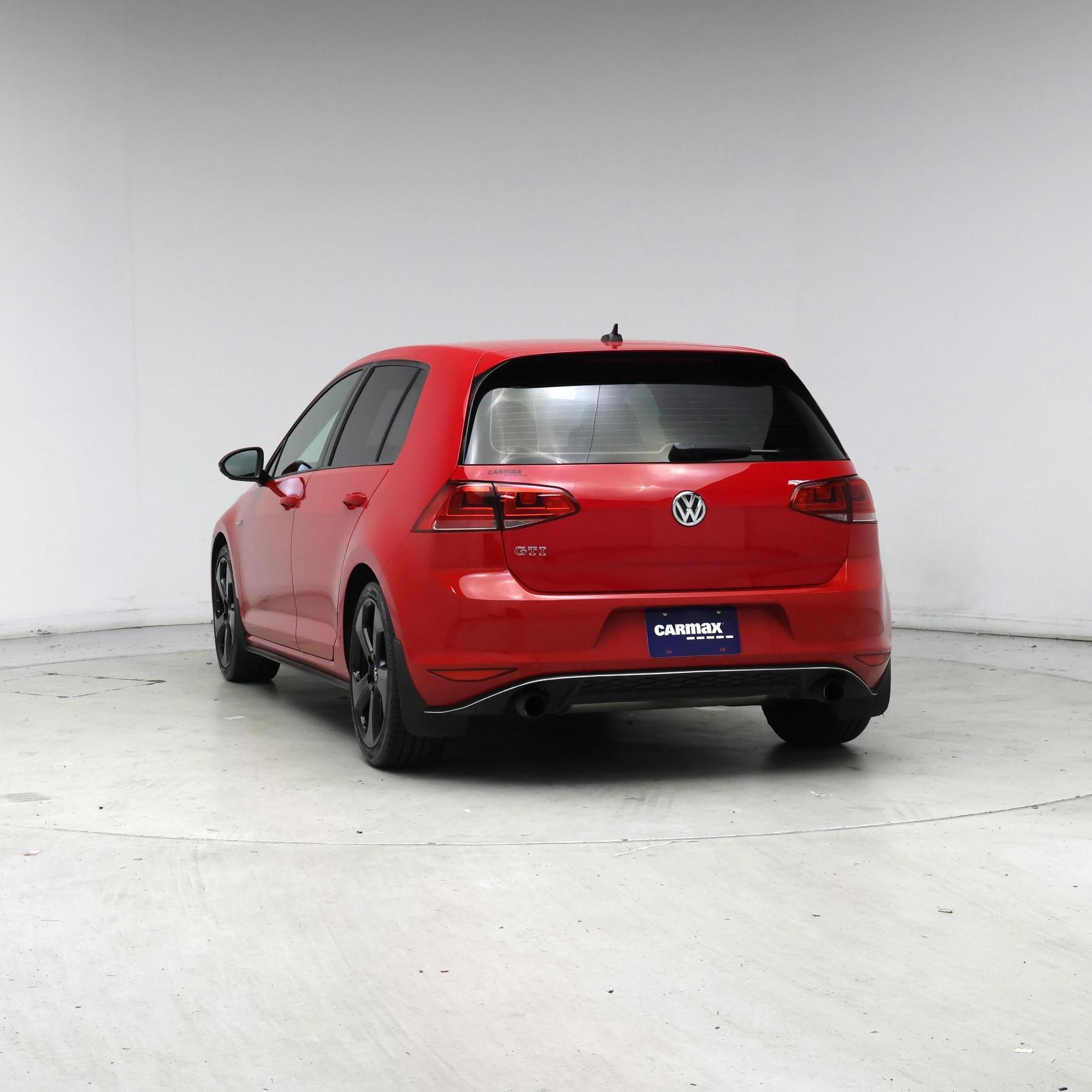 Thumbnail: 2016 Volkswagen Golf - 6