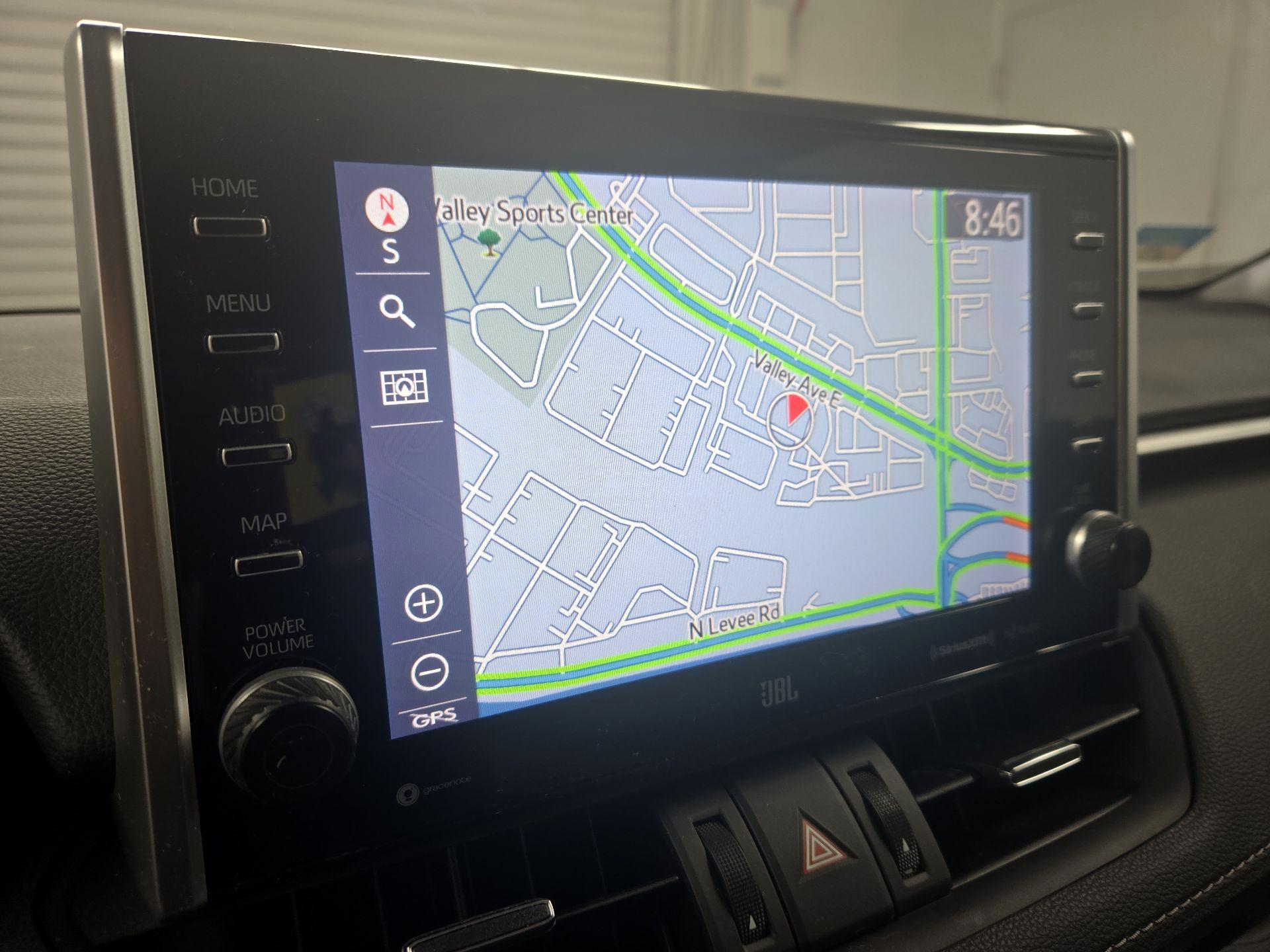 Thumbnail: 2022 Toyota RAV4 - 14