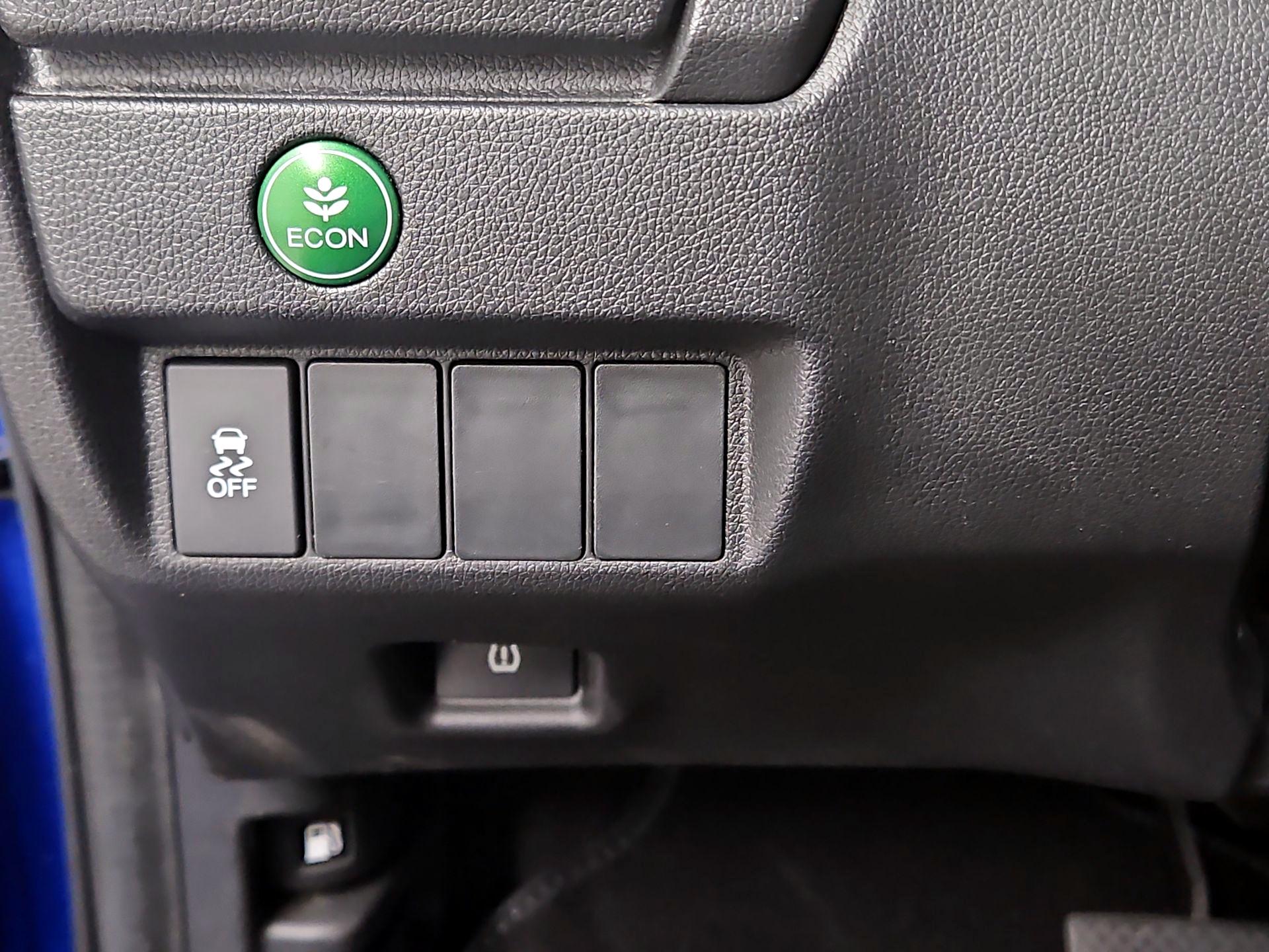 Thumbnail: 2016 Honda Fit - 13