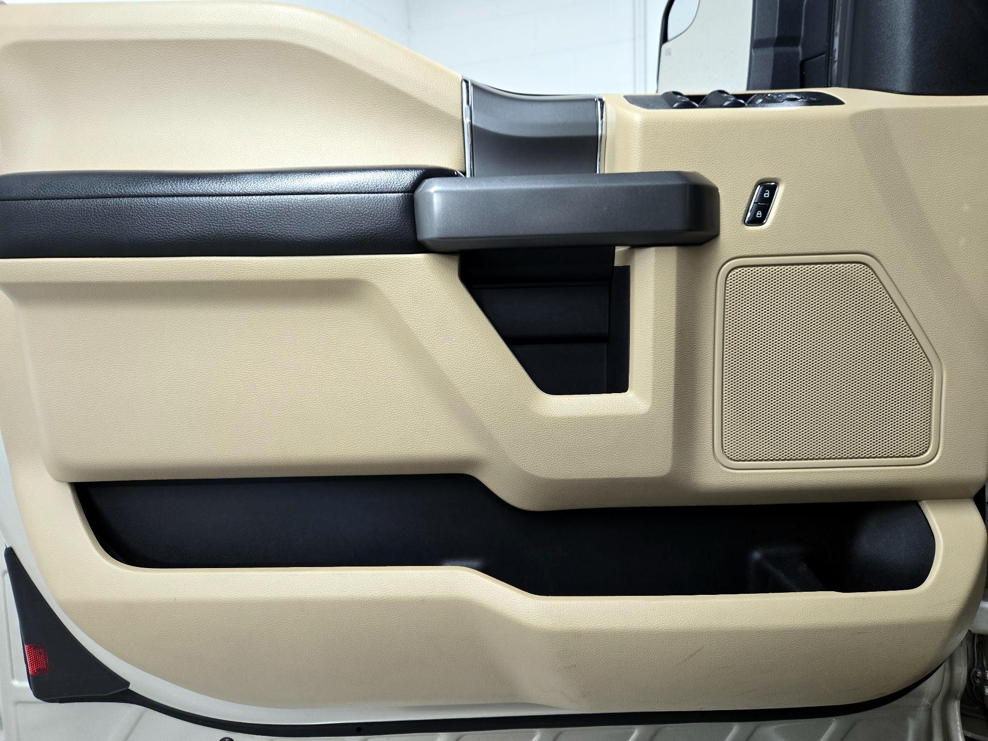 Thumbnail: 2018 Ford F-150 - 12