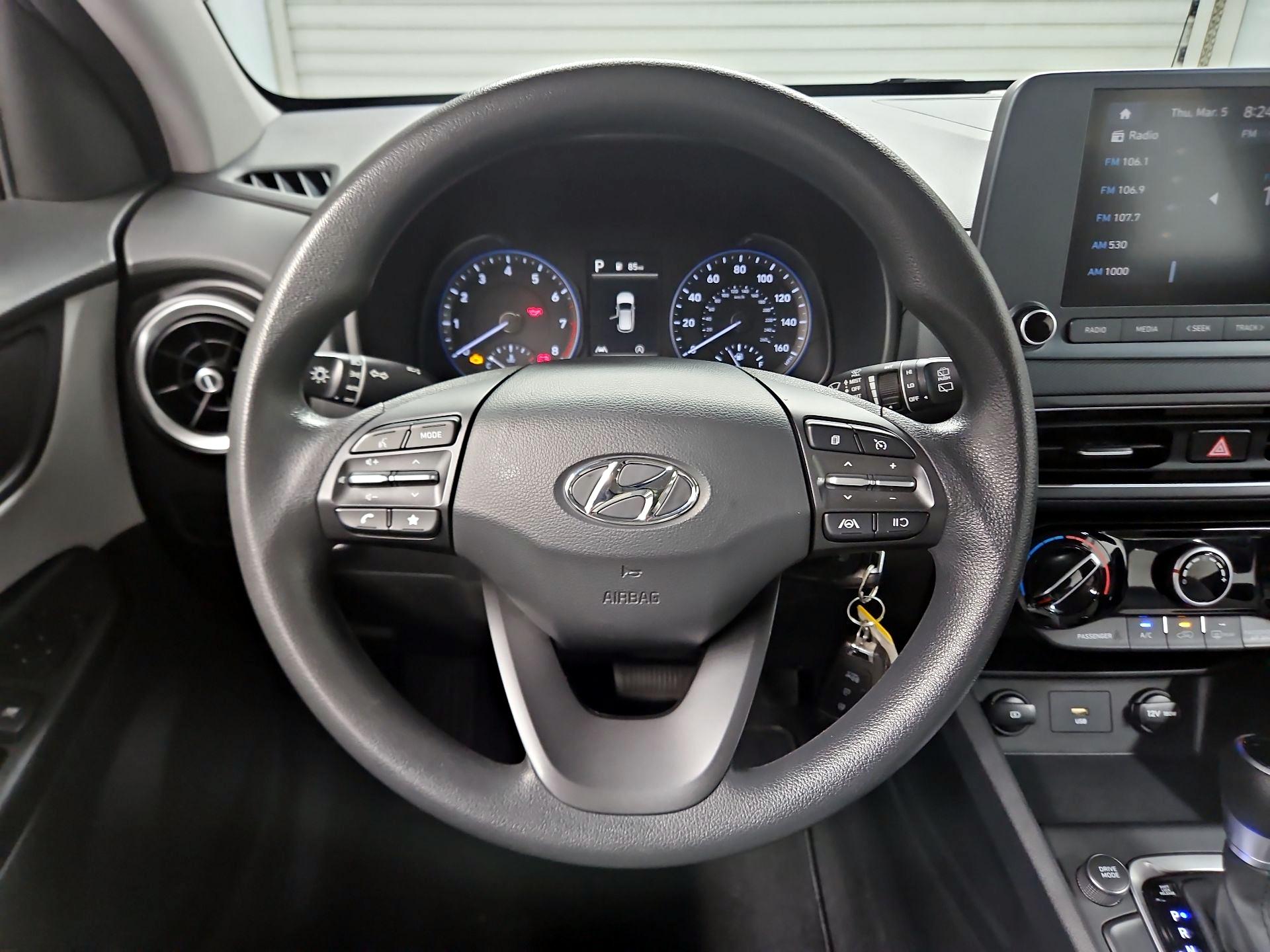 Thumbnail: 2022 Hyundai Kona - 10