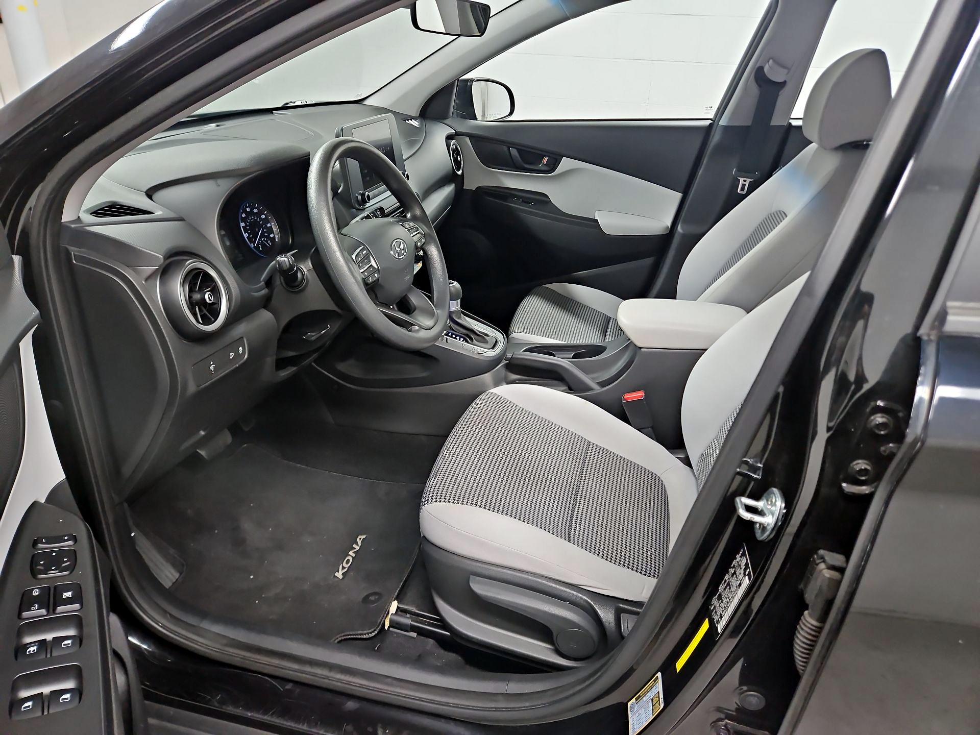 Thumbnail: 2022 Hyundai Kona - 11