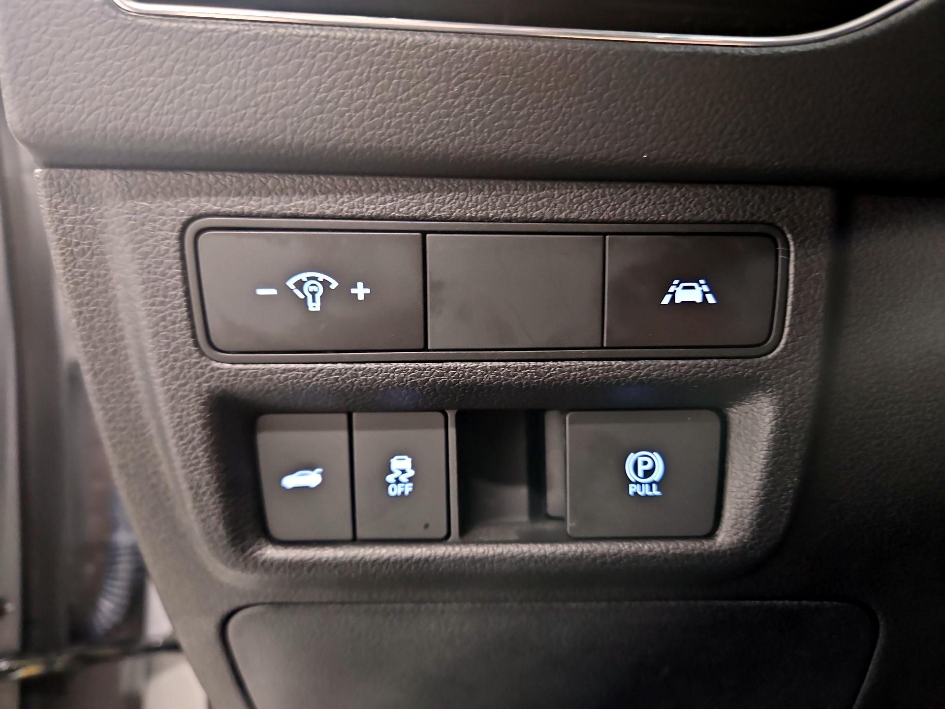 Thumbnail: 2023 Hyundai Sonata - 13