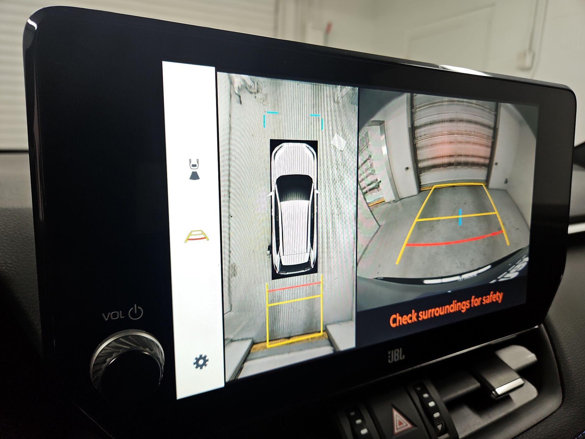 Thumbnail: 2023 Toyota RAV4 - 14