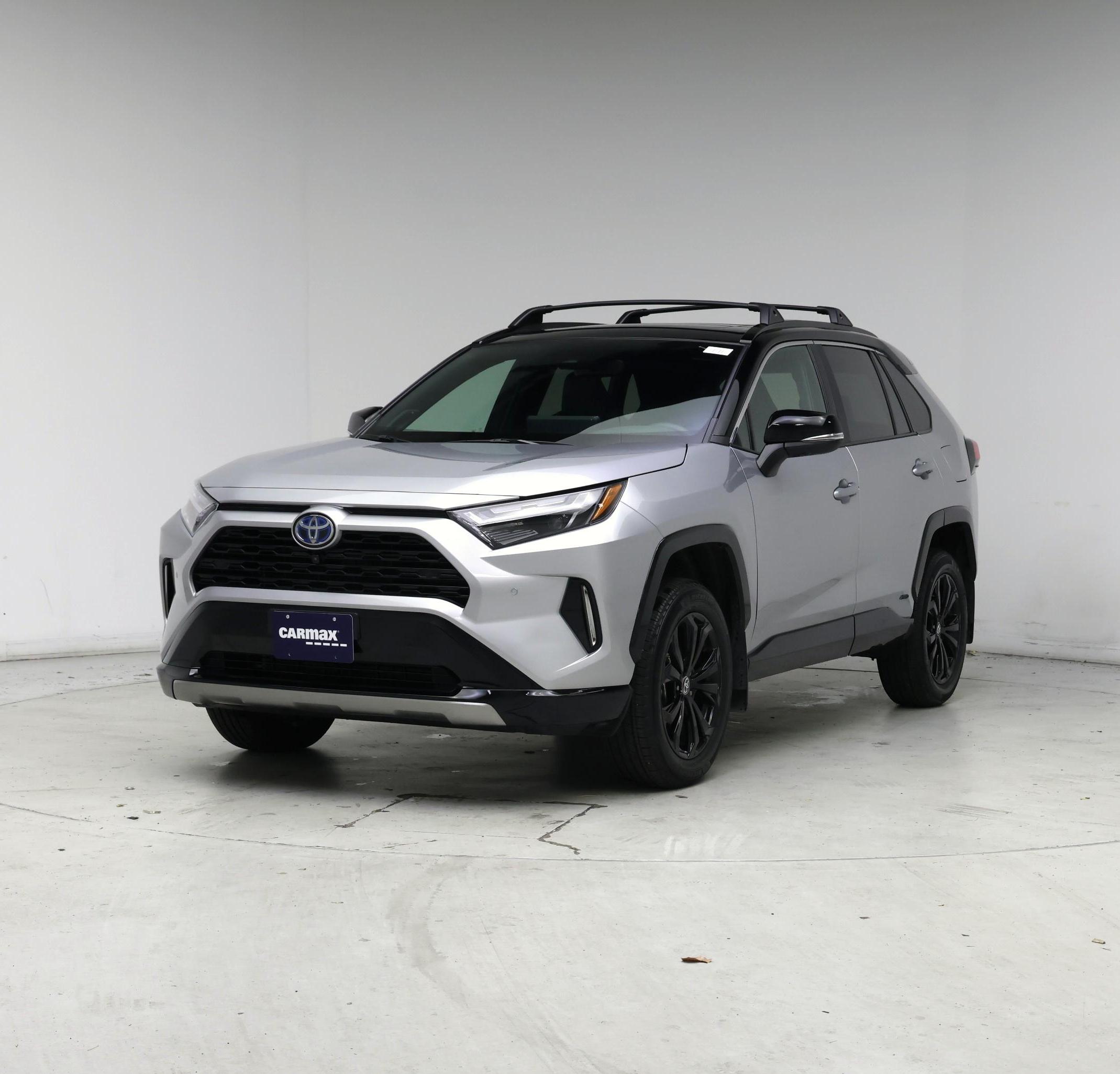 Thumbnail: 2023 Toyota RAV4 - 4