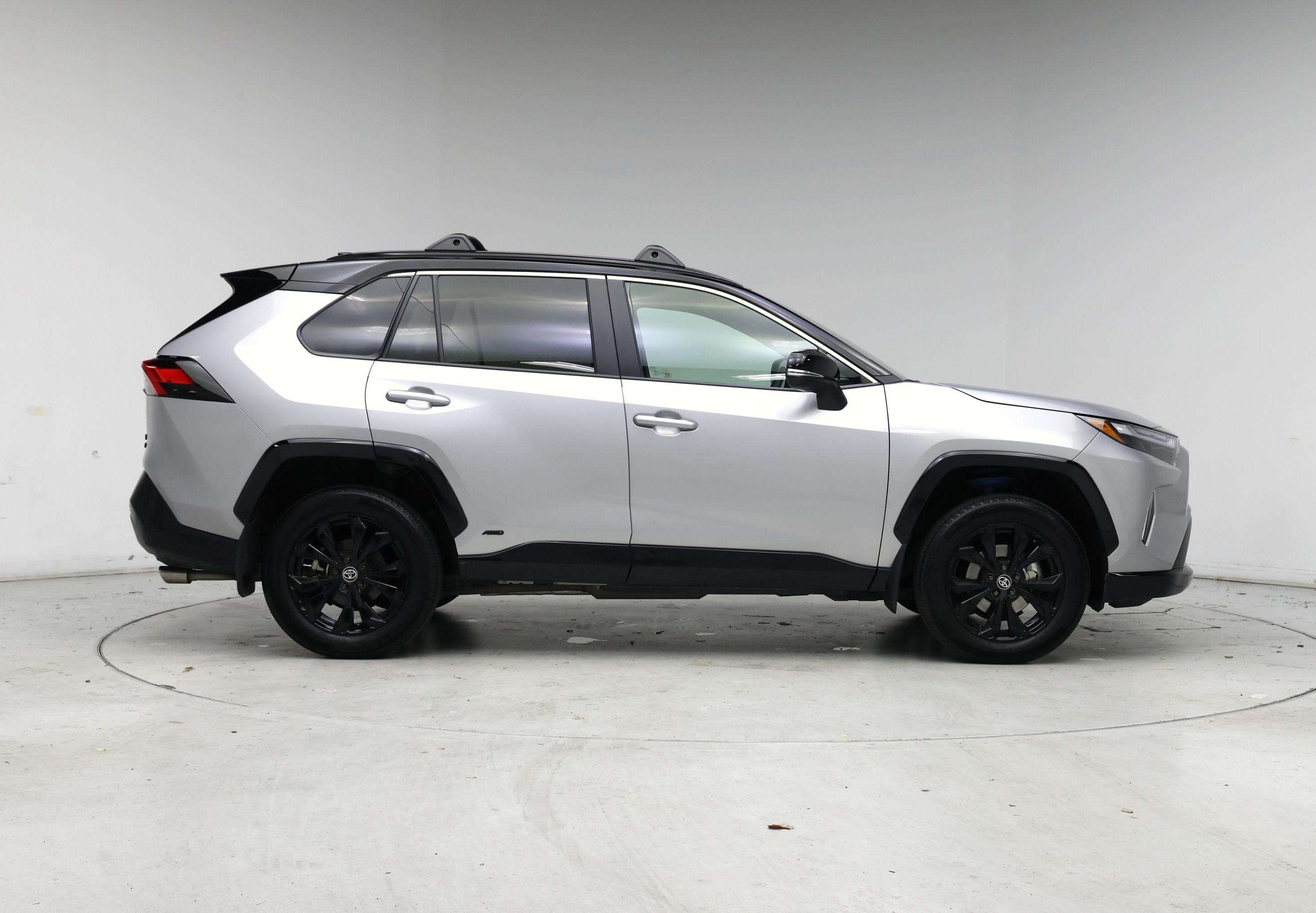 Thumbnail: 2023 Toyota RAV4 - 7