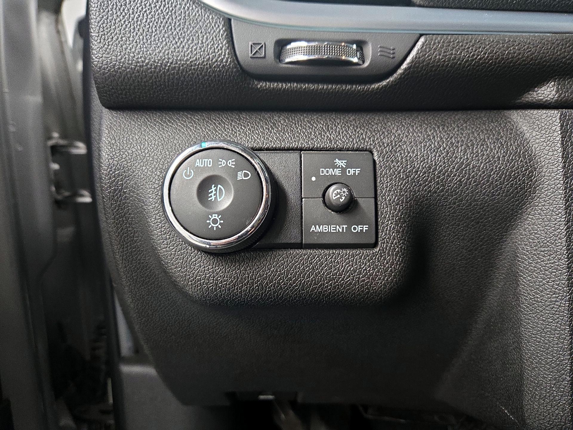 Thumbnail: 2015 Chevrolet Traverse - 13