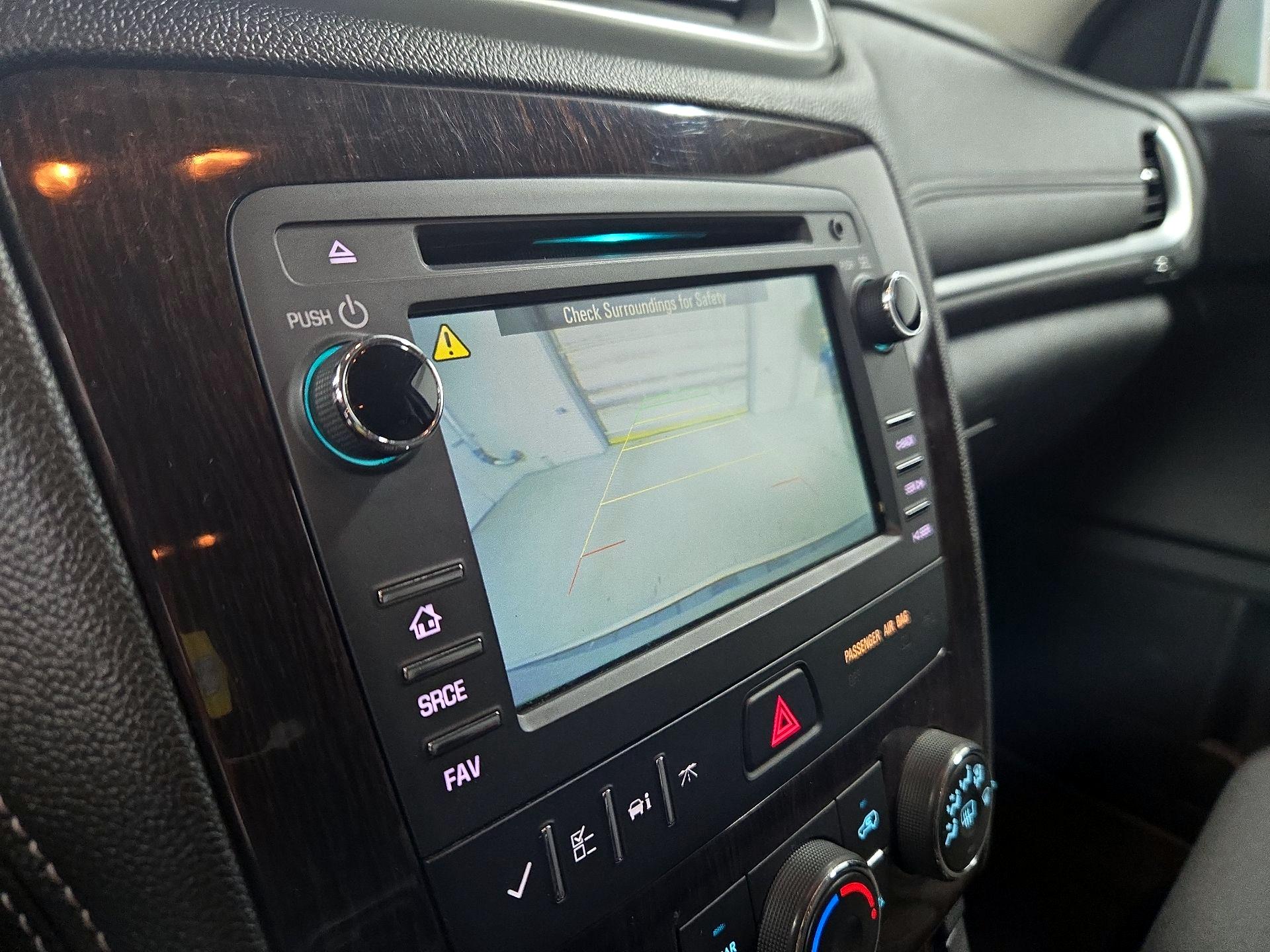 Thumbnail: 2015 Chevrolet Traverse - 14