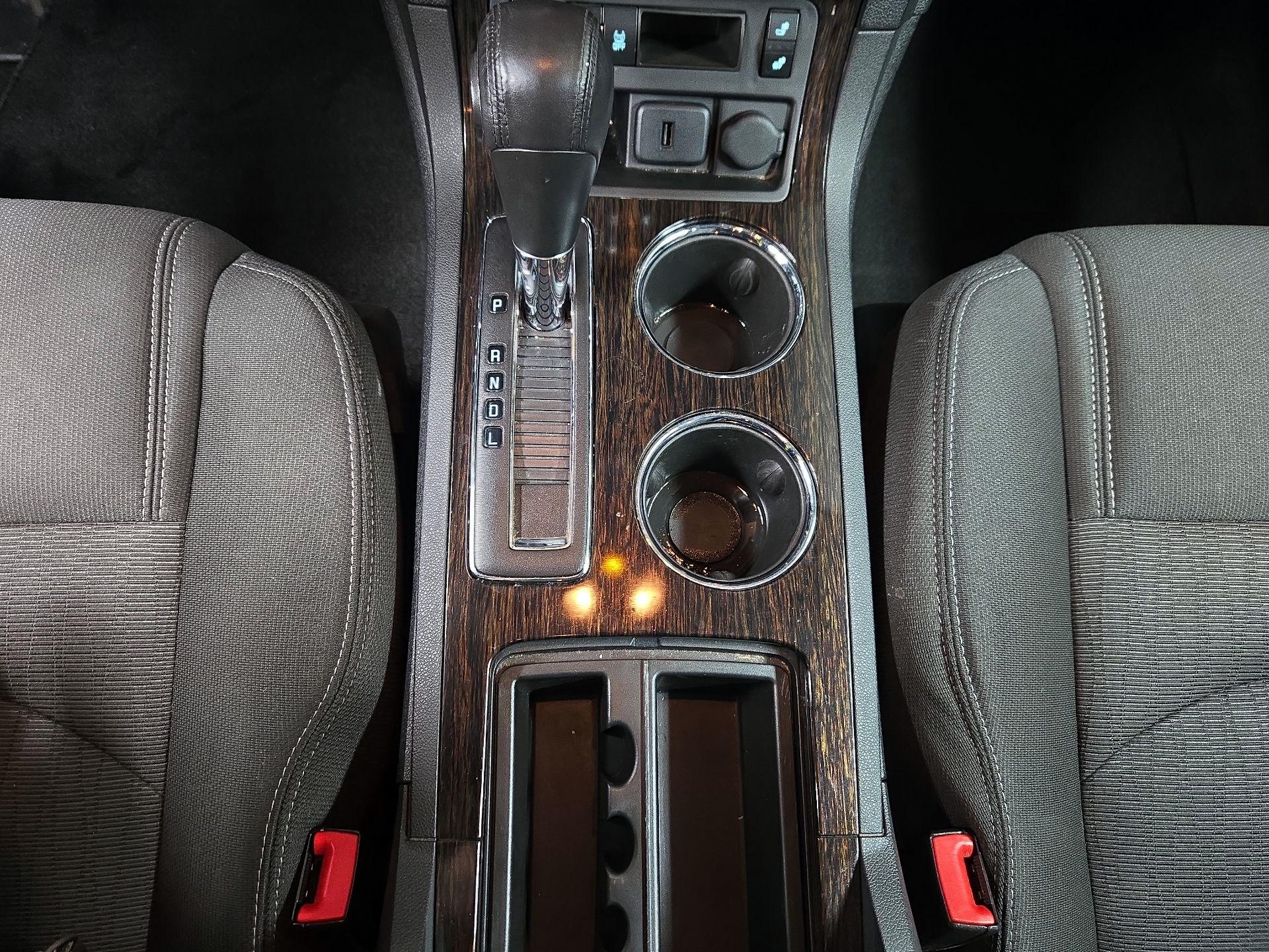 Thumbnail: 2015 Chevrolet Traverse - 17