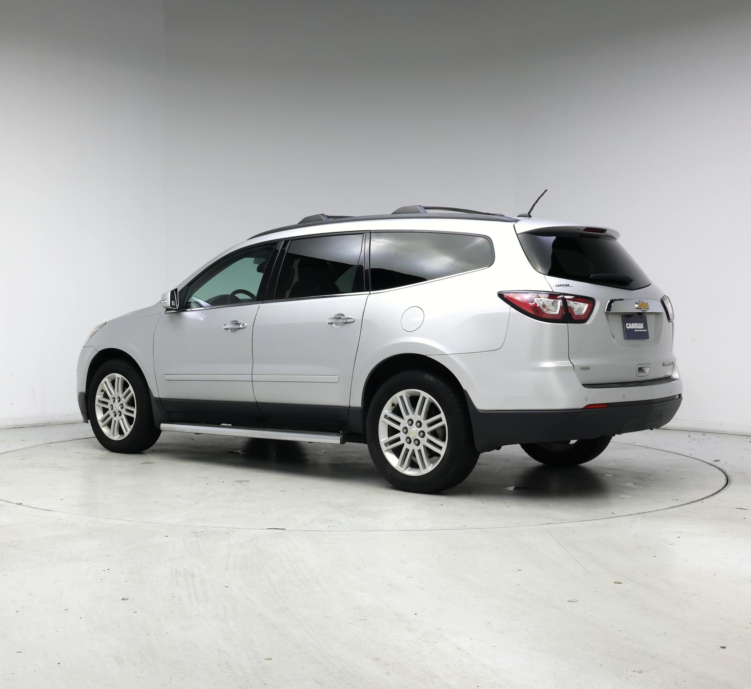 Thumbnail: 2015 Chevrolet Traverse - 2