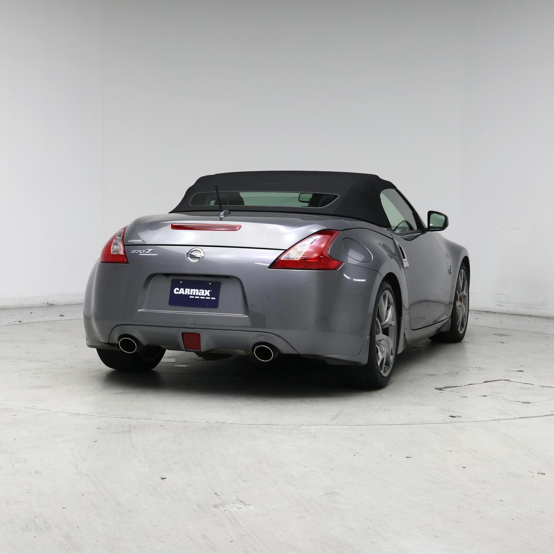 Thumbnail: 2017 Nissan Z - 8