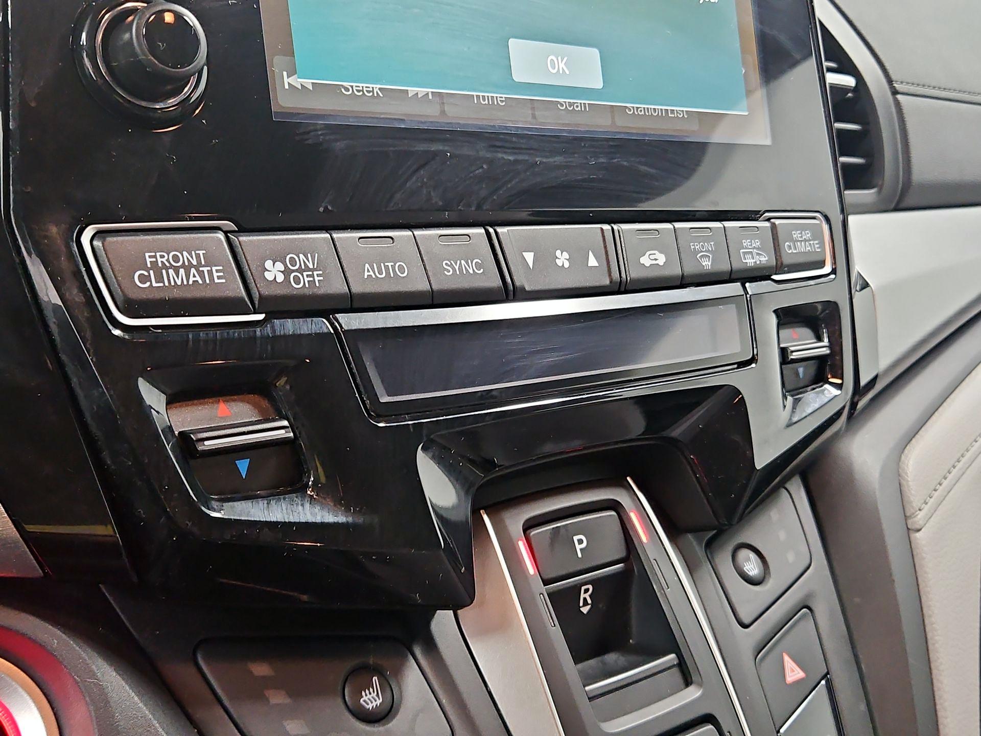 Thumbnail: 2020 Honda Odyssey - 16