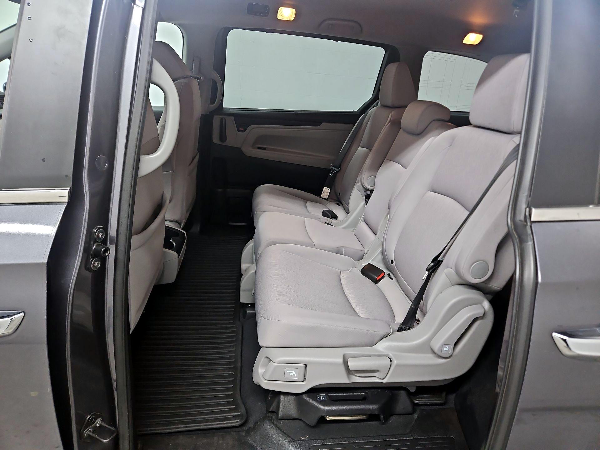 Thumbnail: 2020 Honda Odyssey - 19