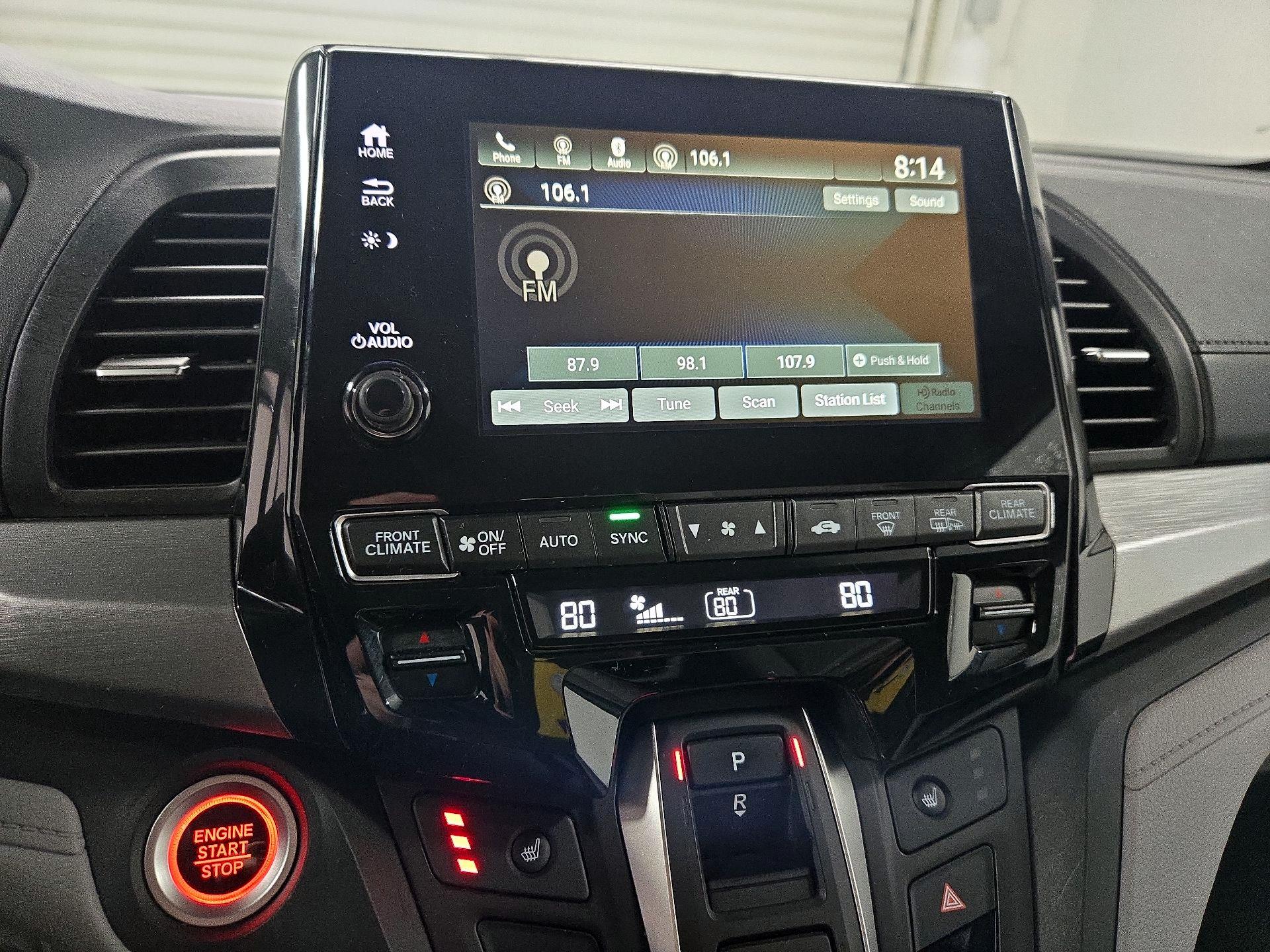 Thumbnail: 2019 Honda Odyssey - 16