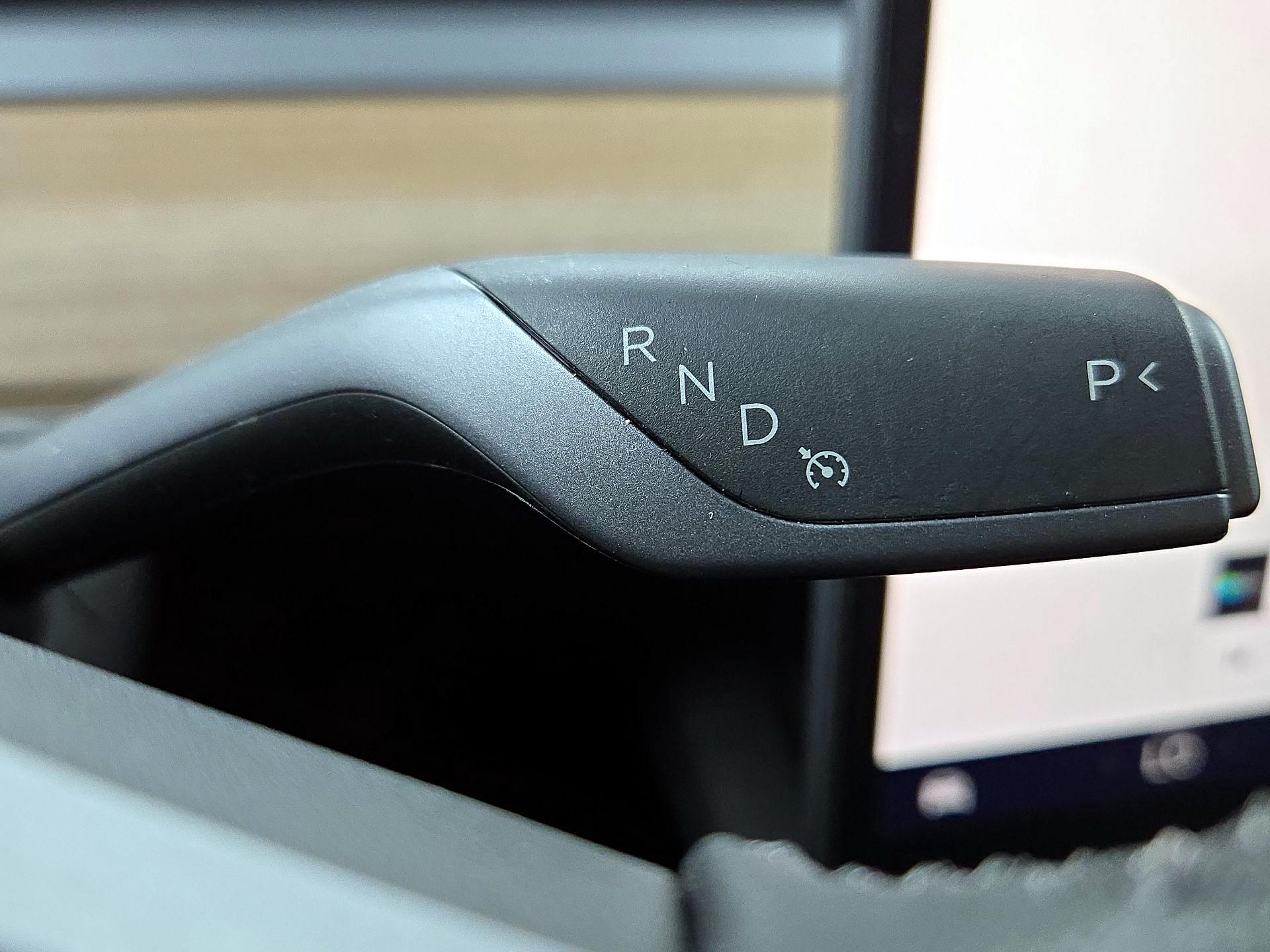 Thumbnail: 2023 Tesla Model 3 - 17