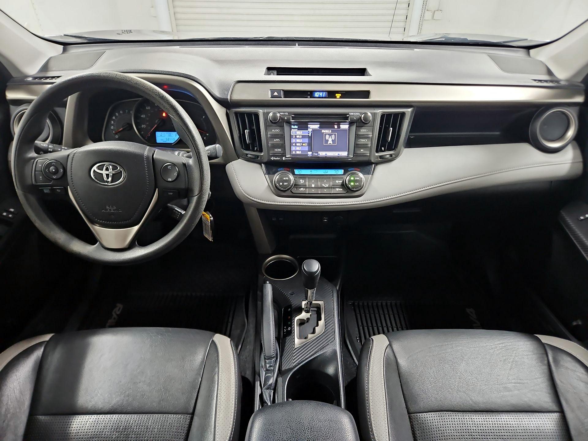 Thumbnail: 2014 Toyota RAV4 - 9