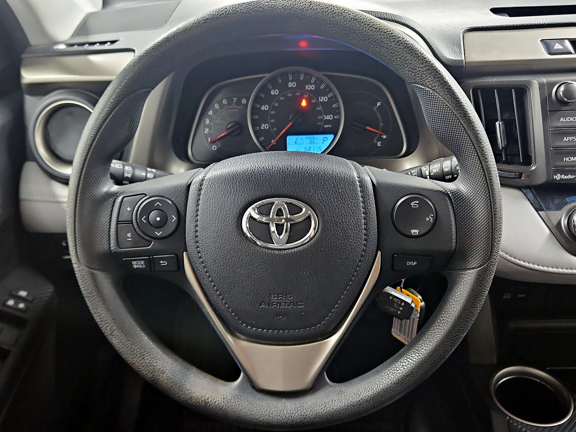 Thumbnail: 2014 Toyota RAV4 - 10