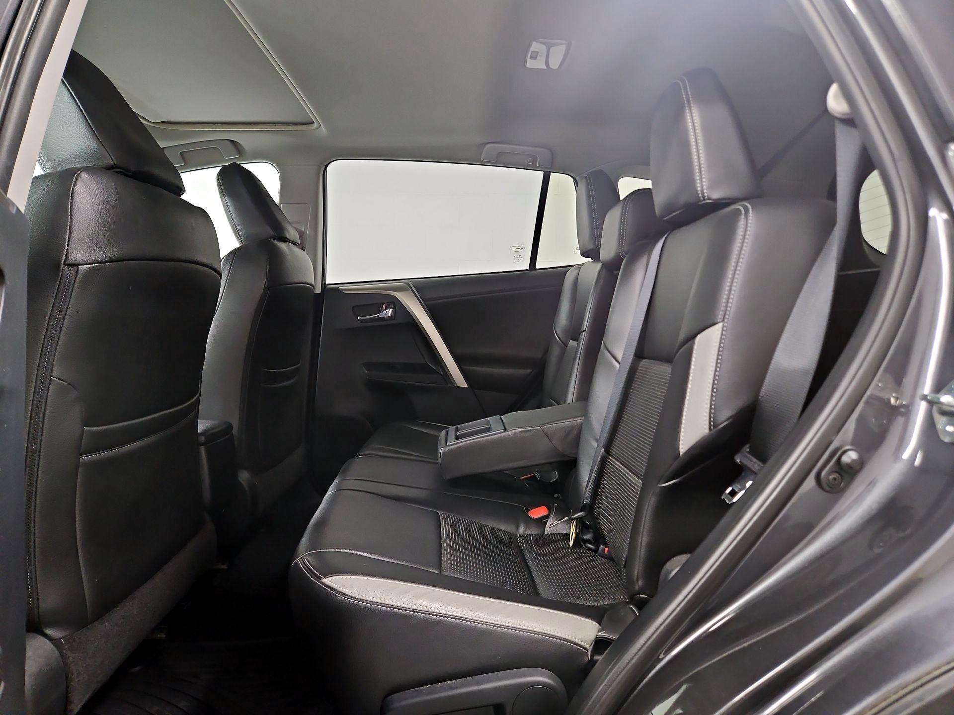 Thumbnail: 2014 Toyota RAV4 - 20