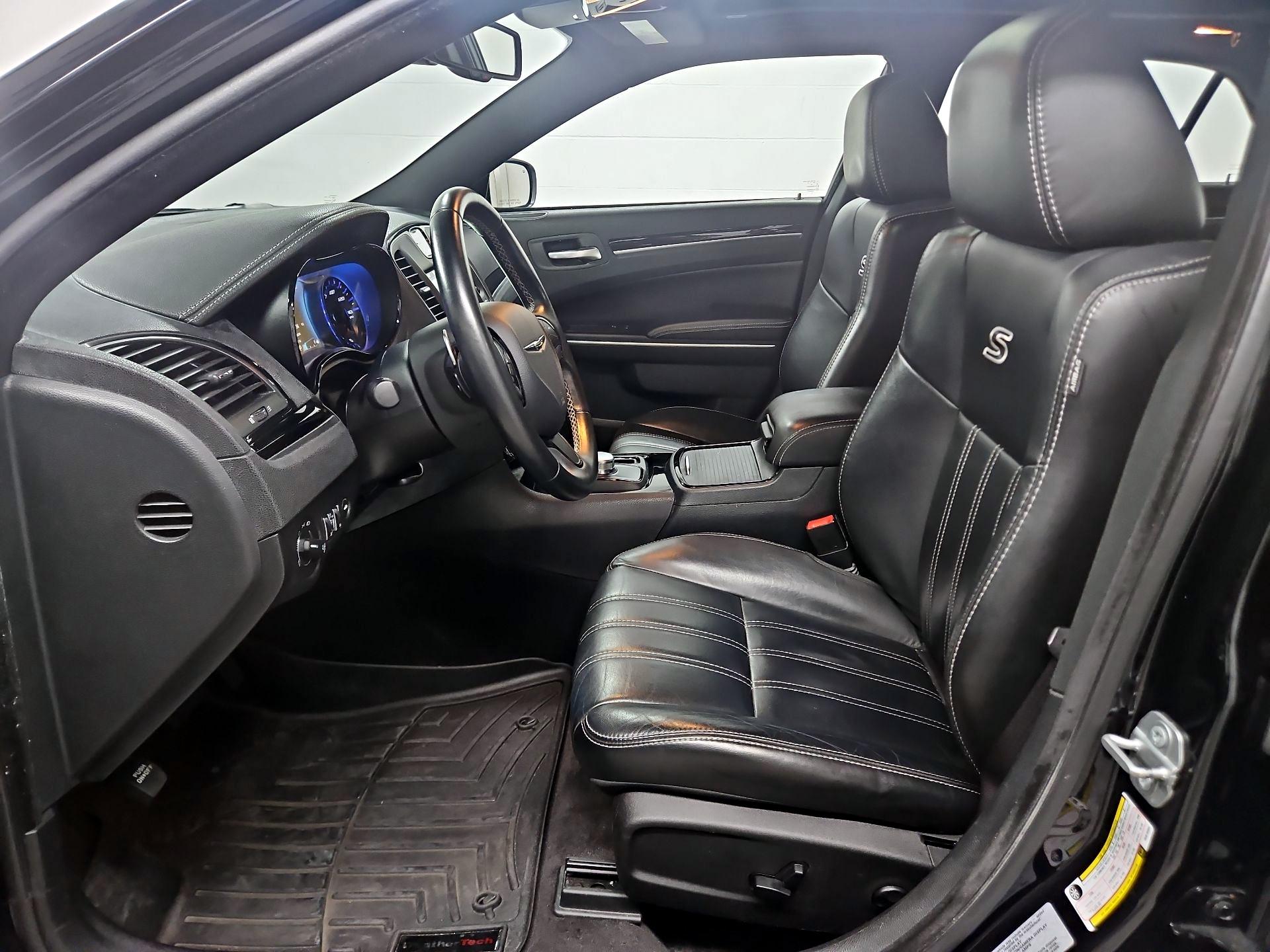 Thumbnail: 2017 Chrysler 300 - 11