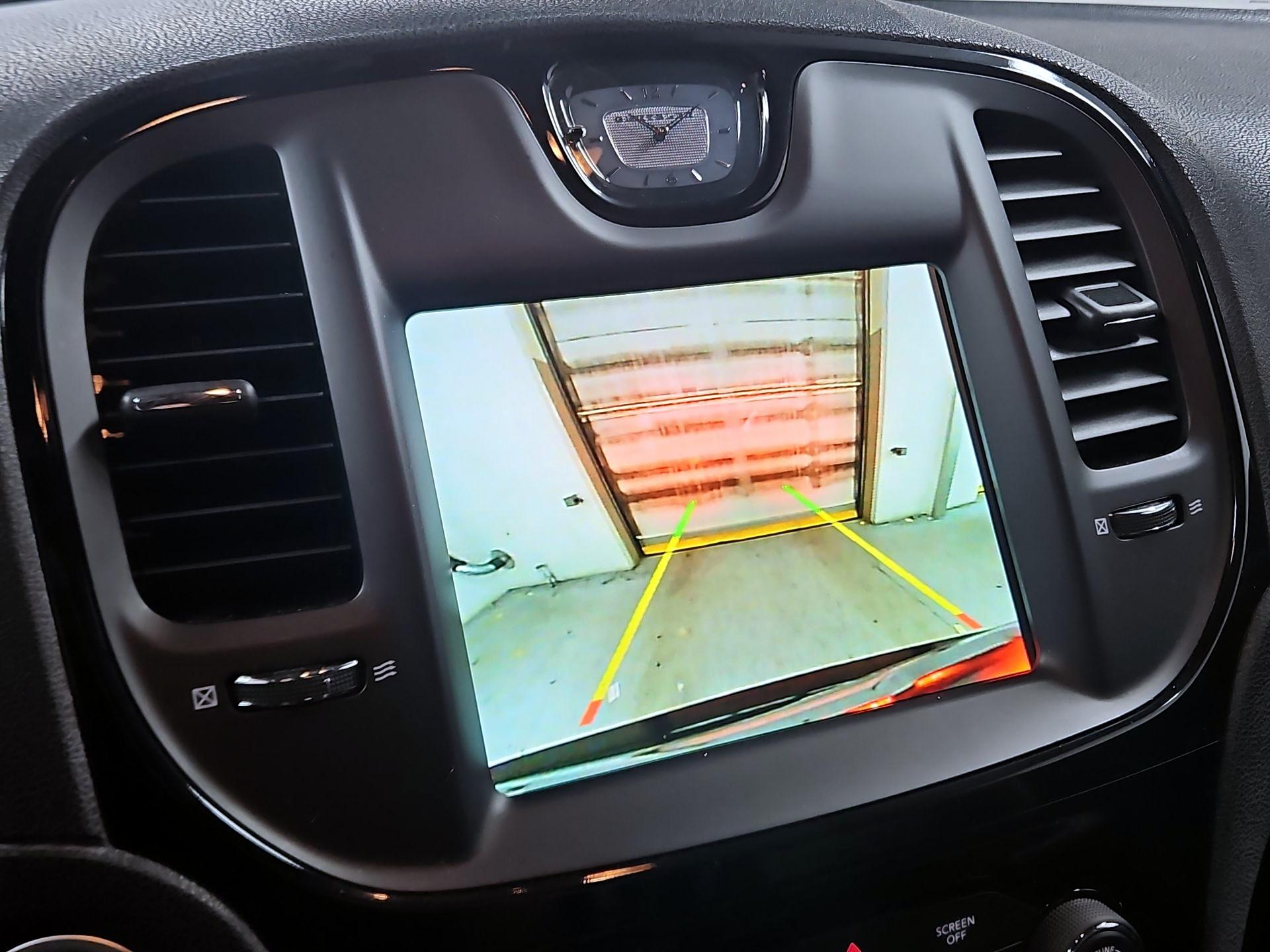 Thumbnail: 2017 Chrysler 300 - 15