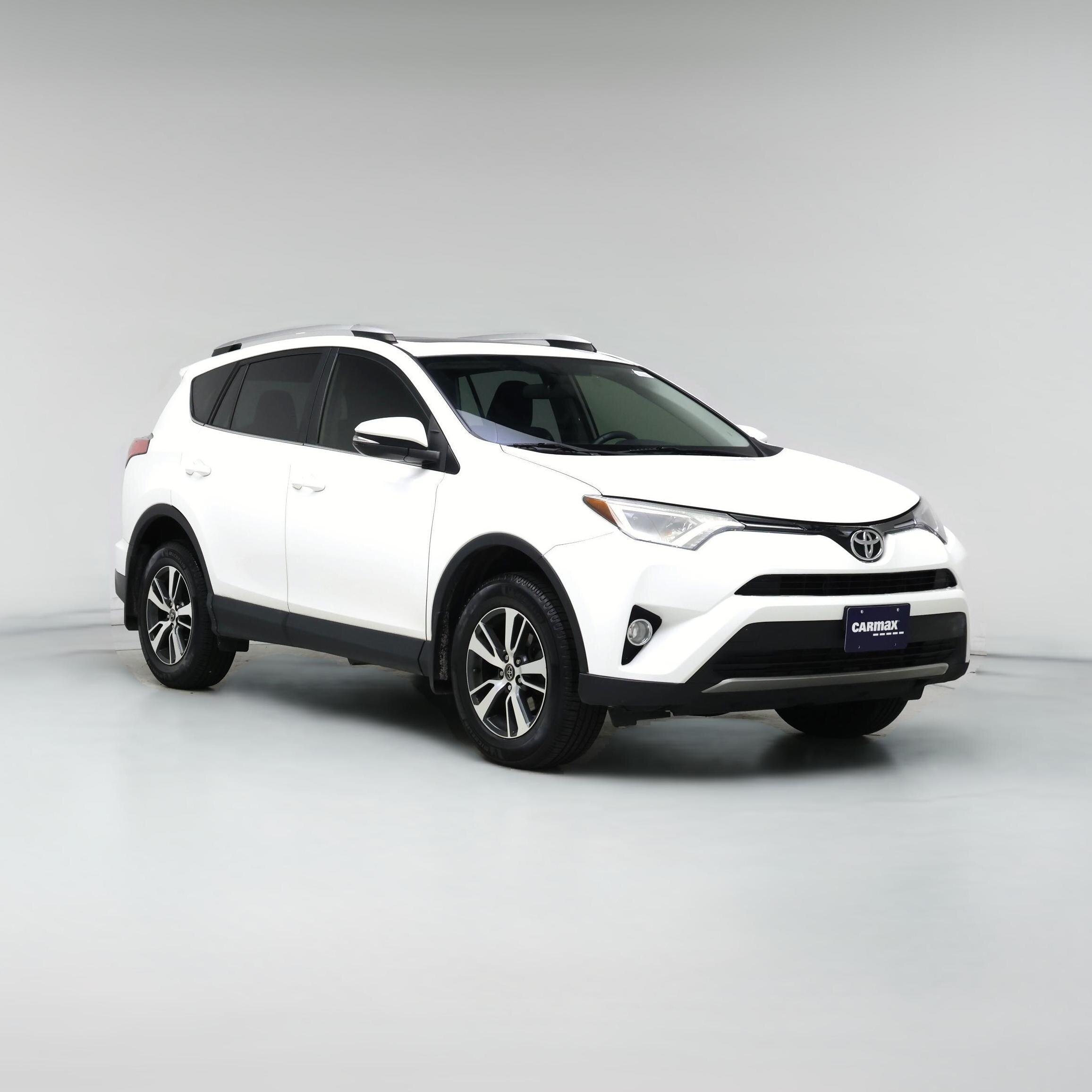 Thumbnail: 2016 Toyota RAV4 - 1