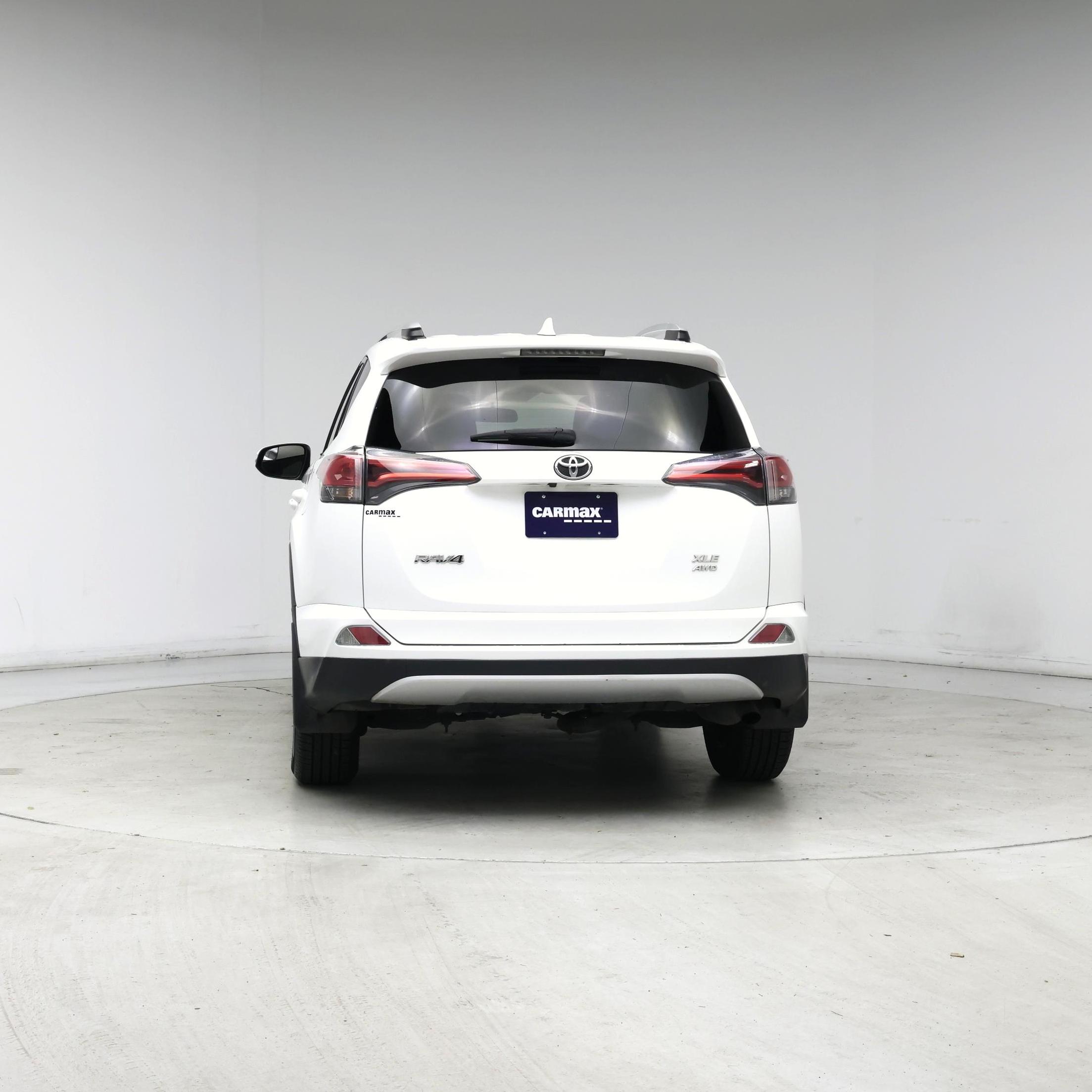 Thumbnail: 2016 Toyota RAV4 - 6