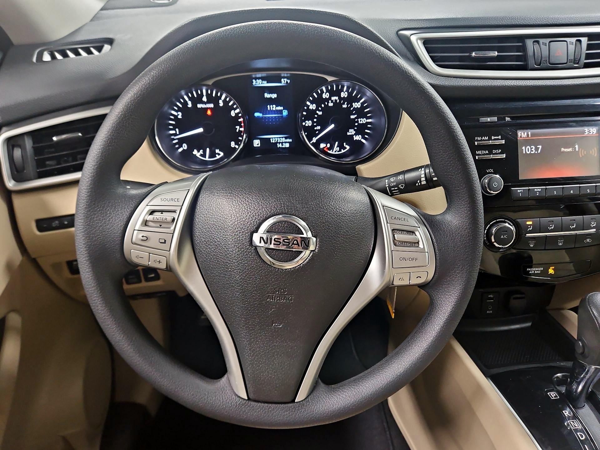 Thumbnail: 2016 Nissan Rogue - 10