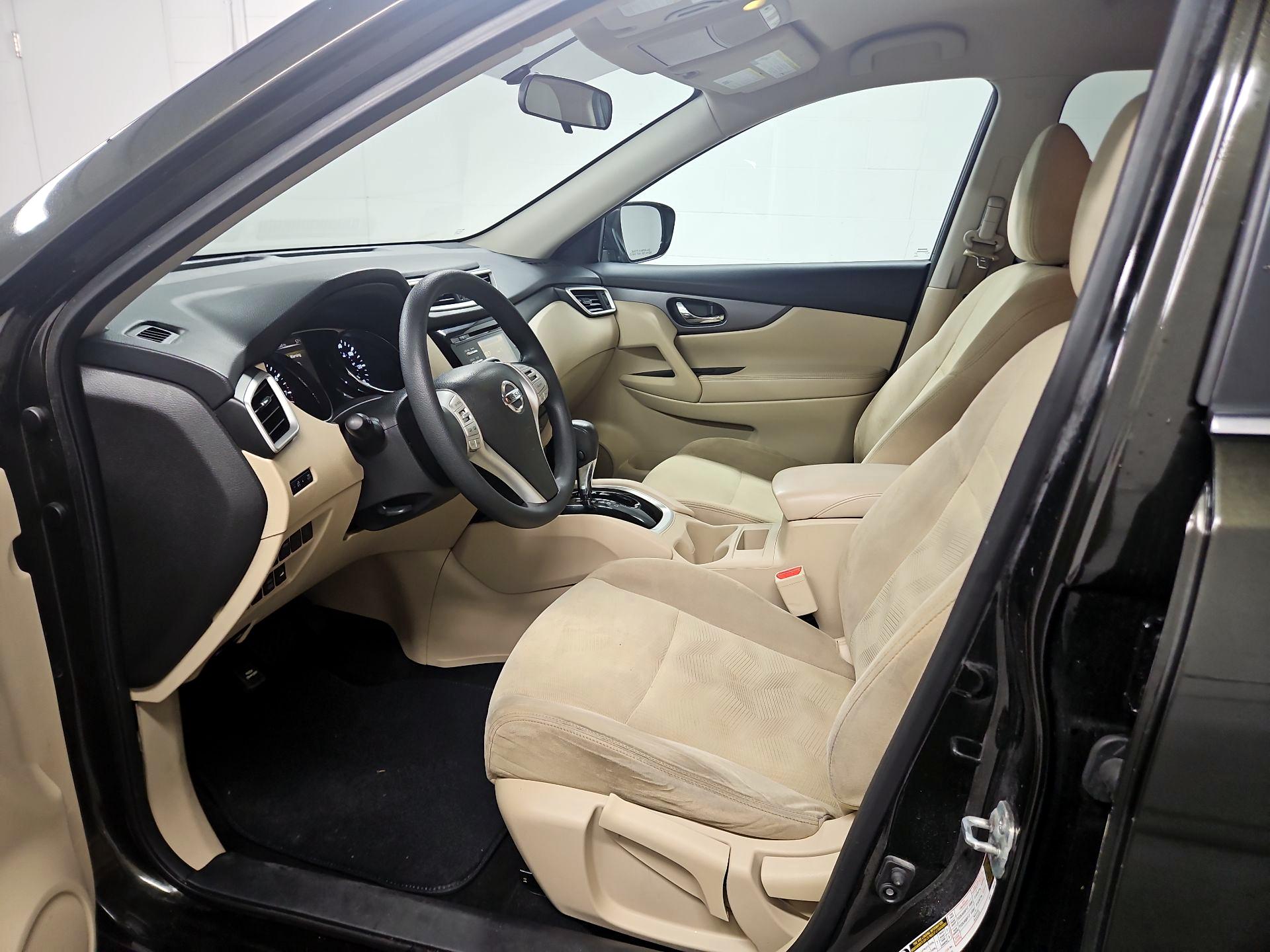 Thumbnail: 2016 Nissan Rogue - 11