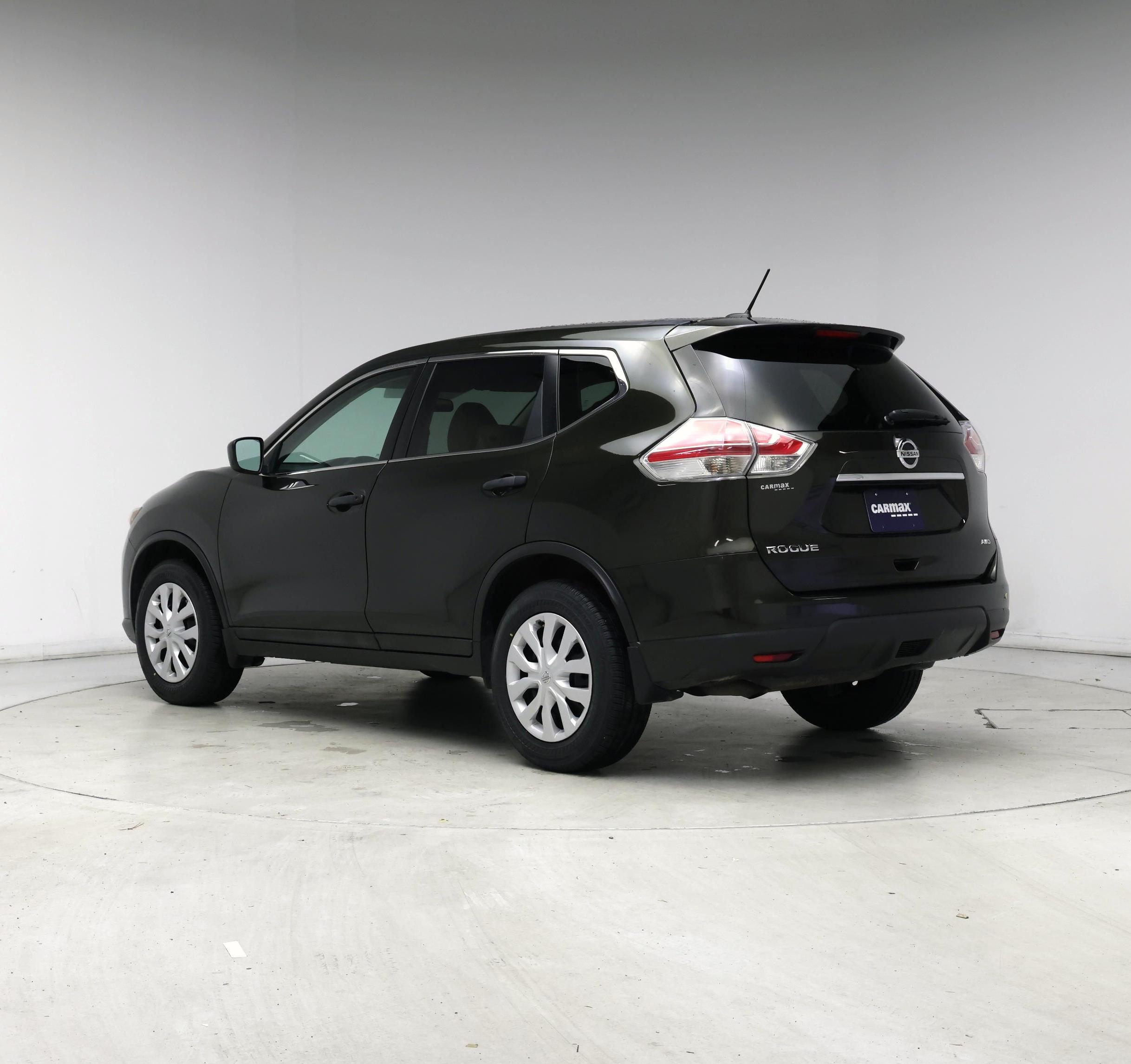 Thumbnail: 2016 Nissan Rogue - 2