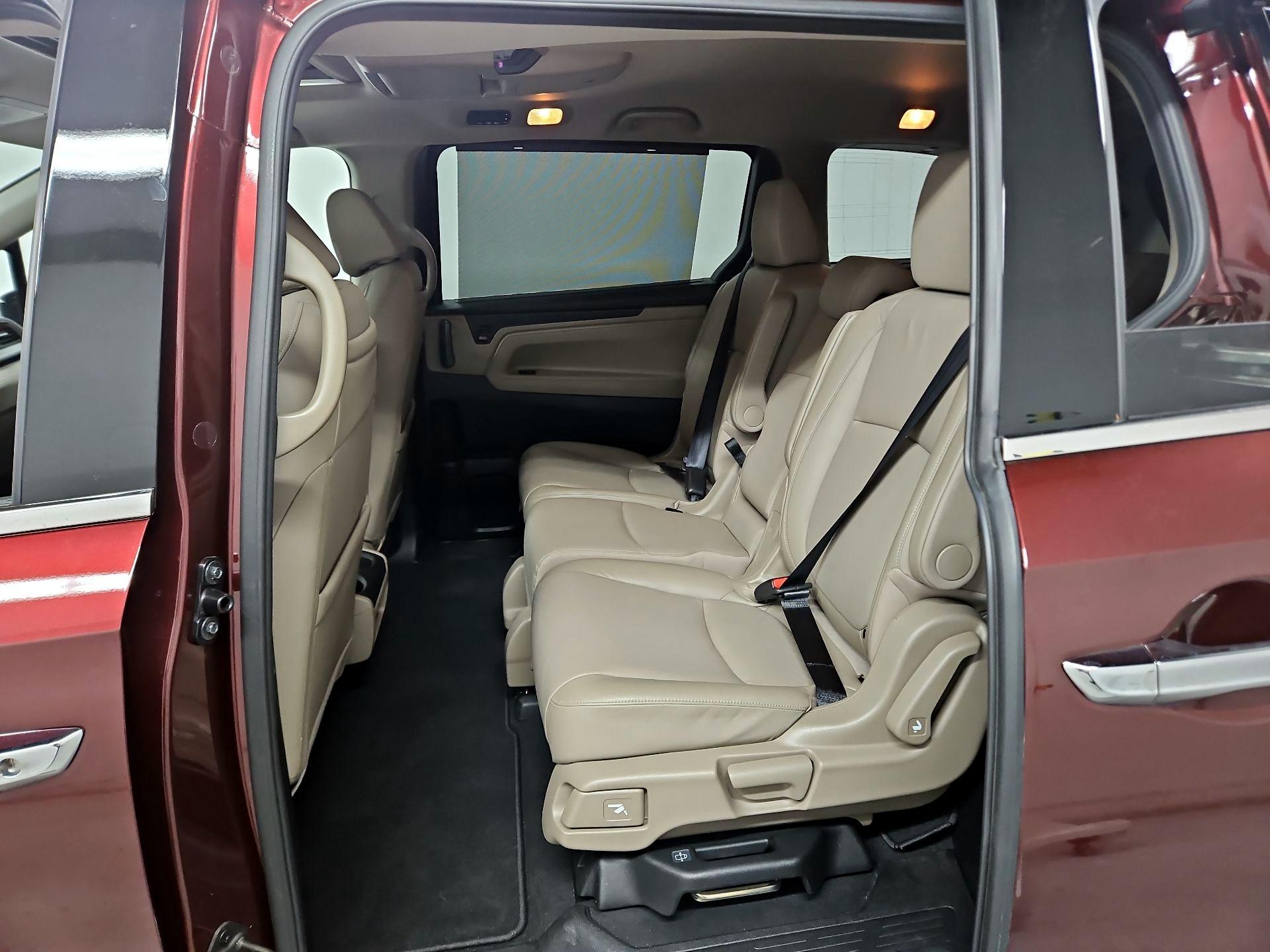 Thumbnail: 2018 Honda Odyssey - 20