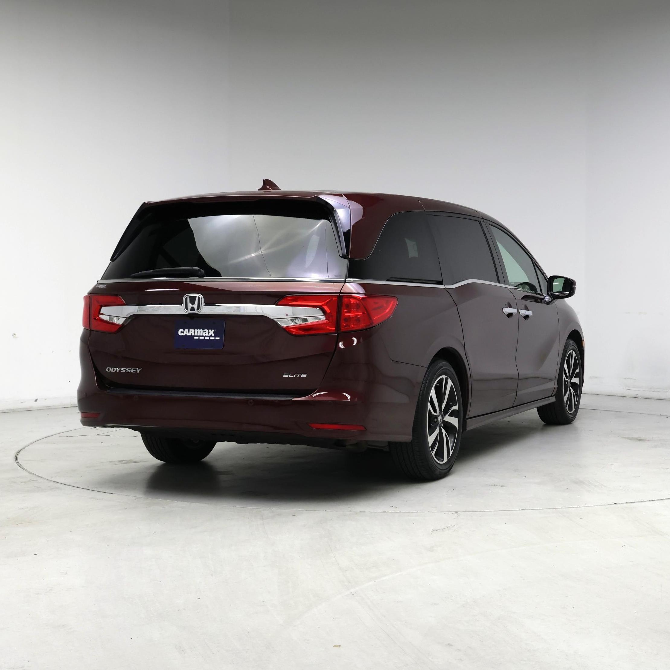 Thumbnail: 2018 Honda Odyssey - 8