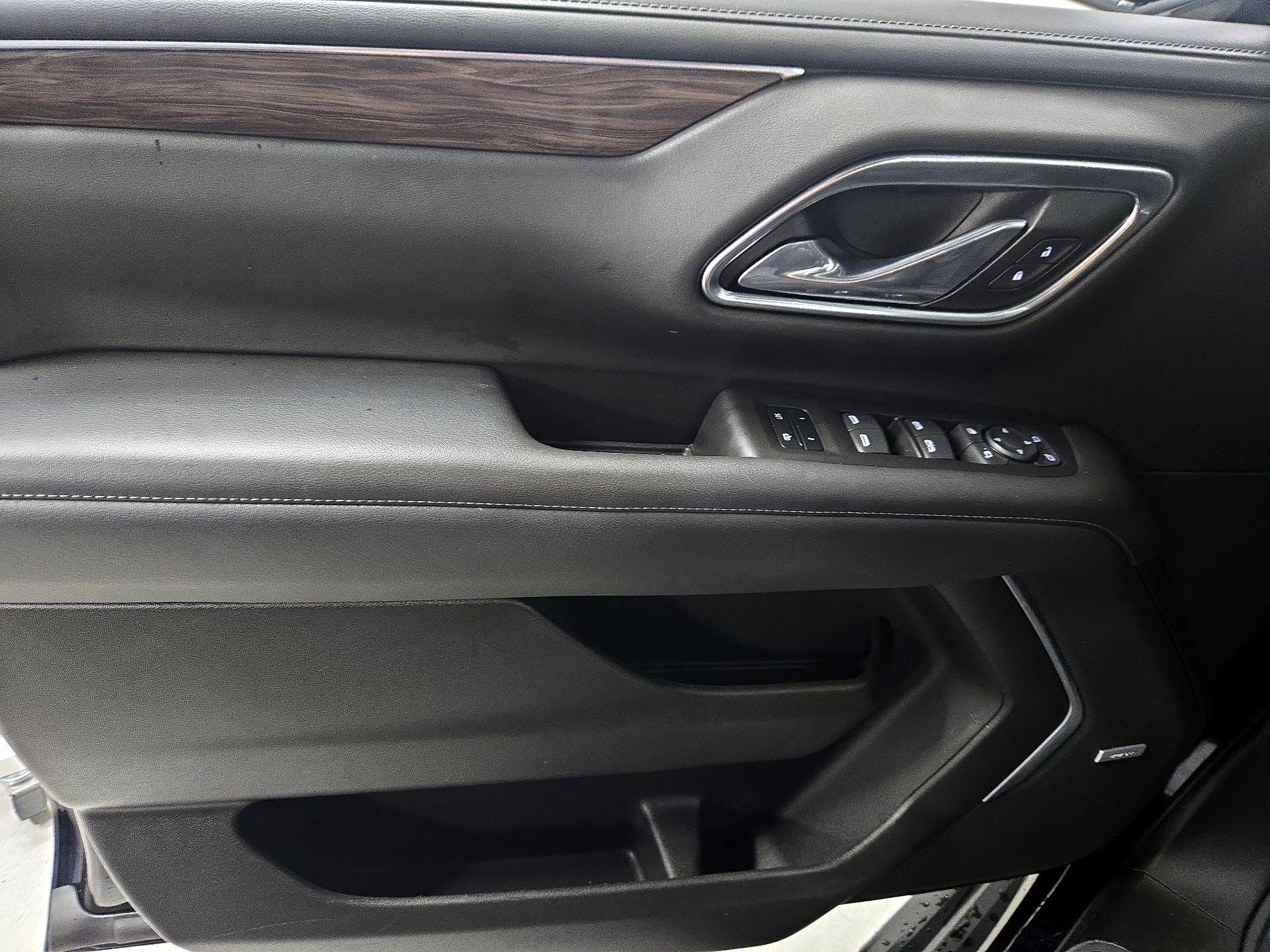 Thumbnail: 2021 Chevrolet Suburban - 12