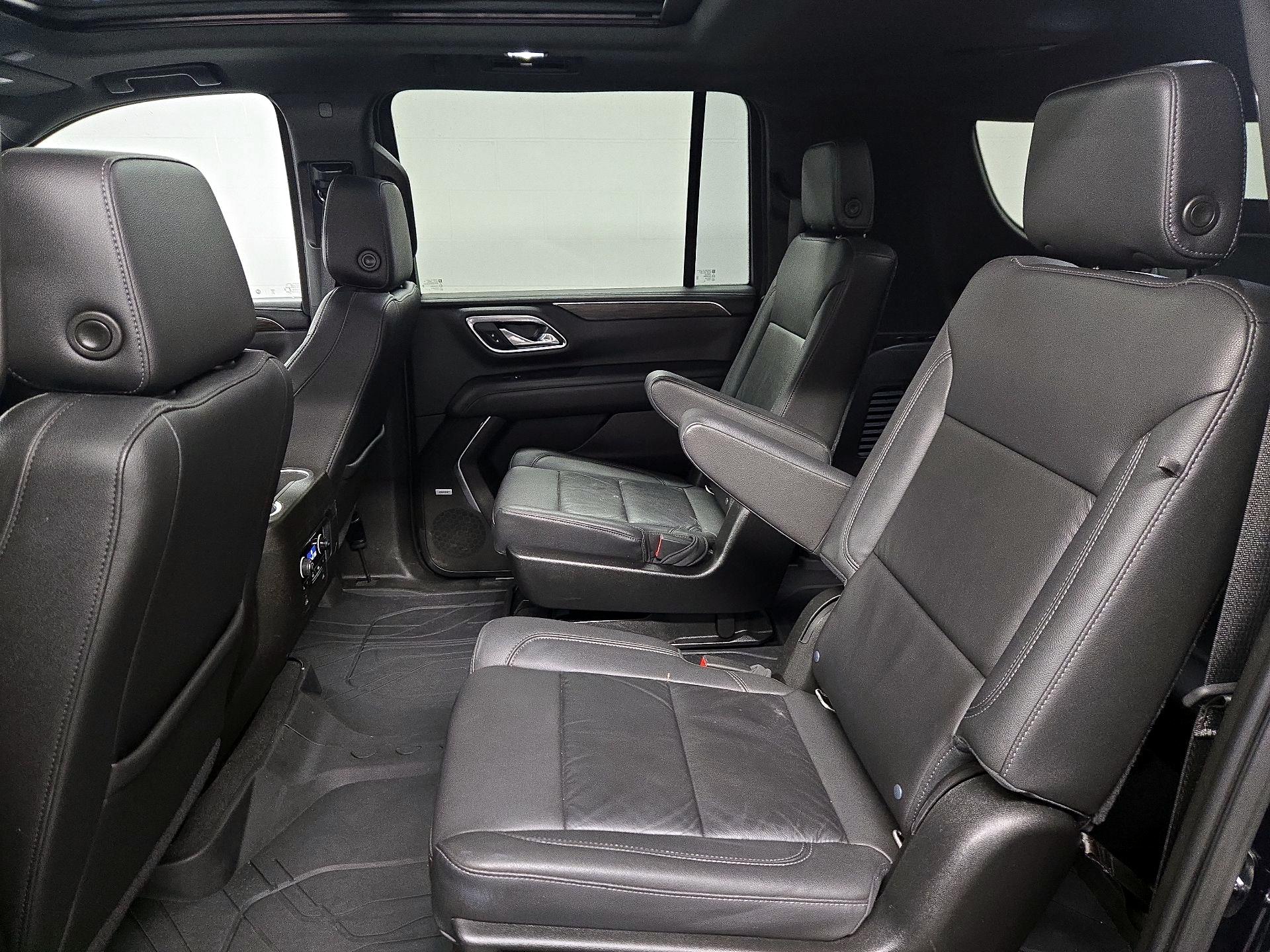 Thumbnail: 2021 Chevrolet Suburban - 20