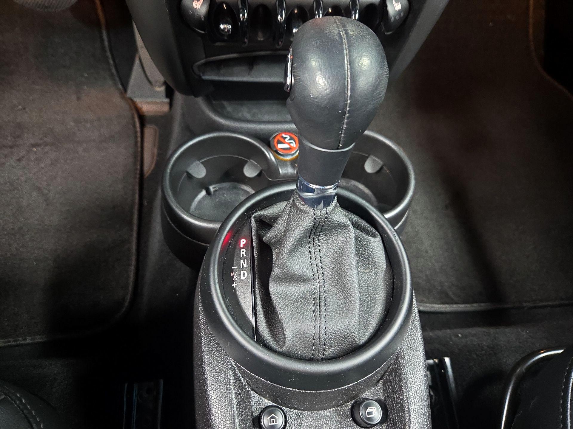 Thumbnail: 2016 MINI Cooper Countryman - 15