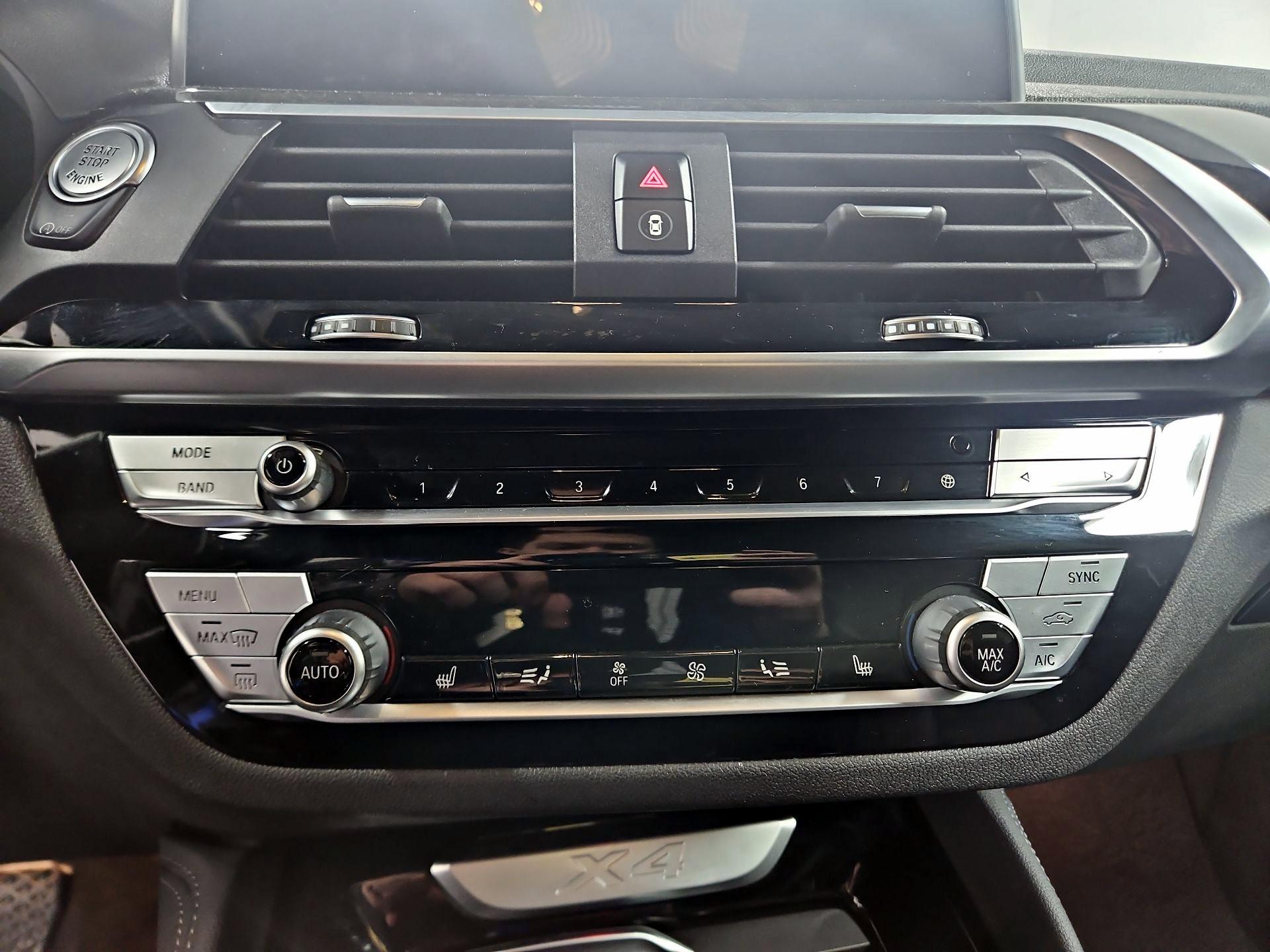 Thumbnail: 2020 BMW X4 - 17