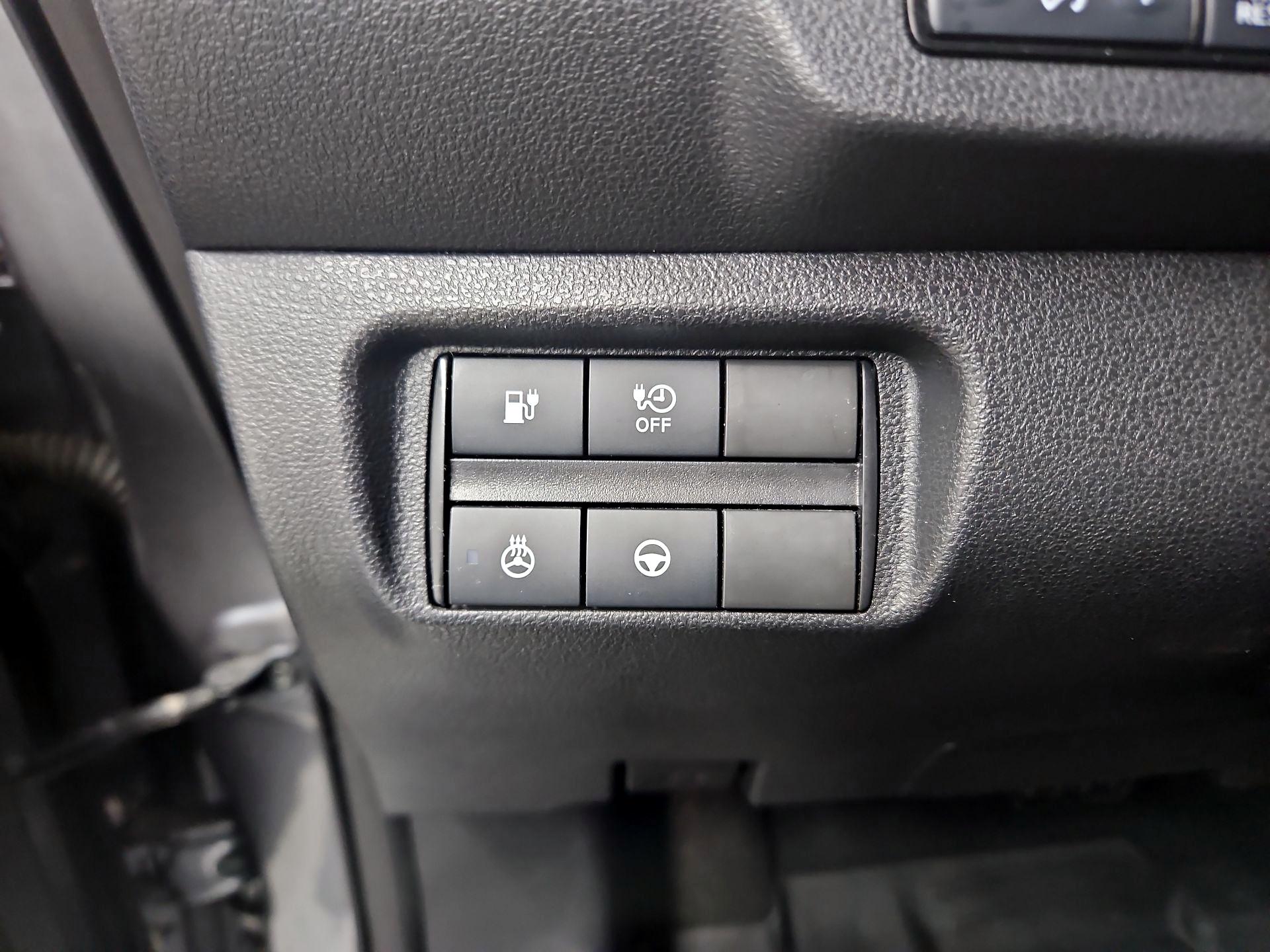 Thumbnail: 2023 Nissan Leaf - 13