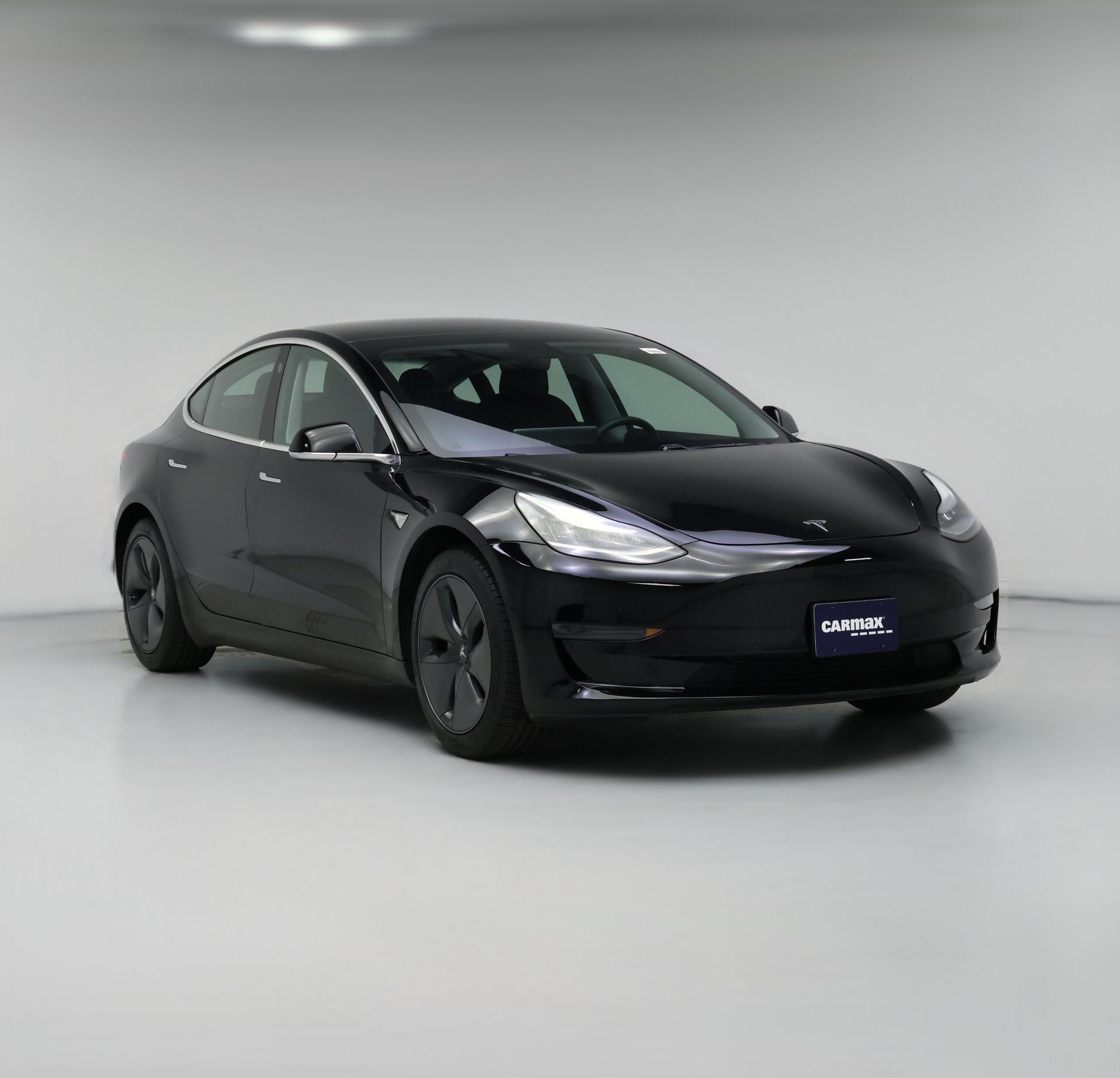Thumbnail: 2019 Tesla Model 3 - 1